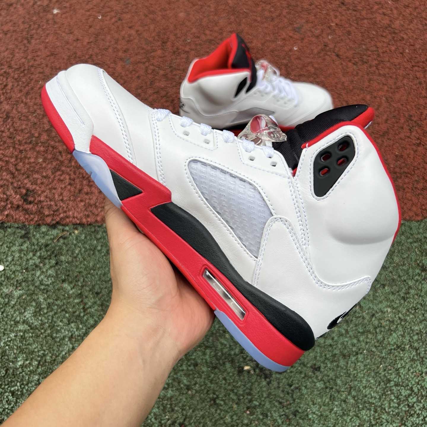 Air Jordan 5 “Fire Red Black Tongue” HQ7978-101 - EUR FASHION
