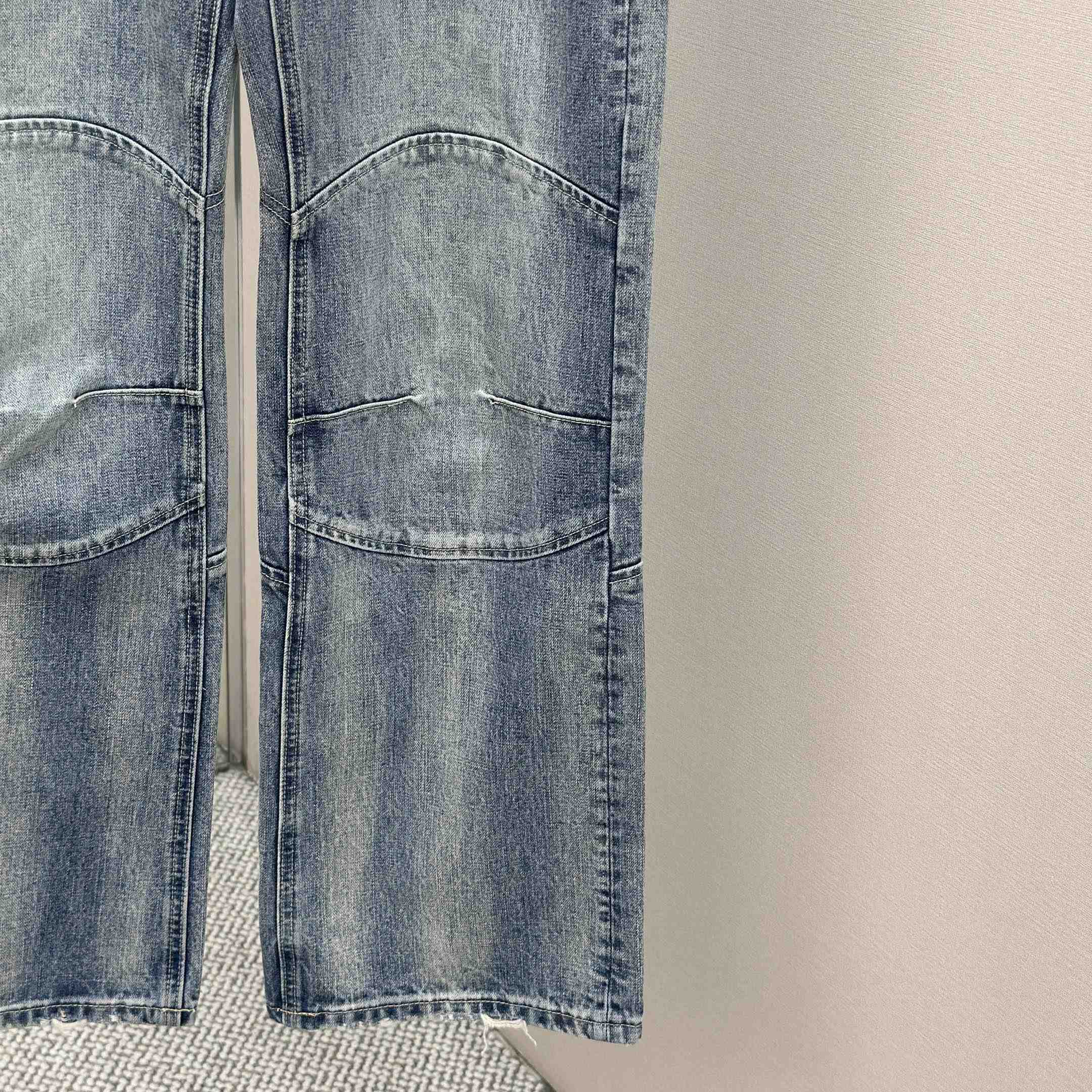 Balenciaga Fitted Low-waist Pants In Light Blue  - EUR FASHION