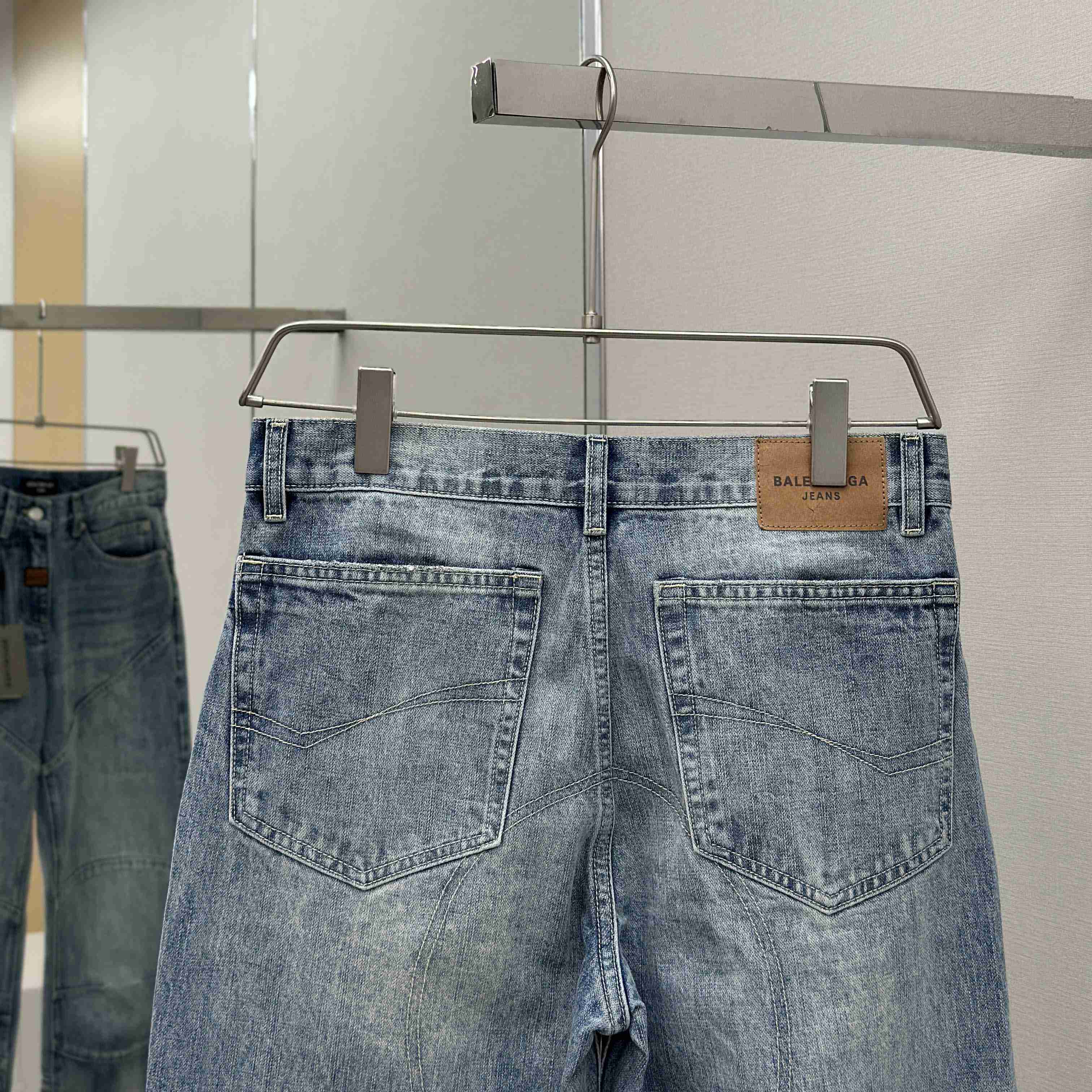 Balenciaga Fitted Low-waist Pants In Light Blue  - EUR FASHION