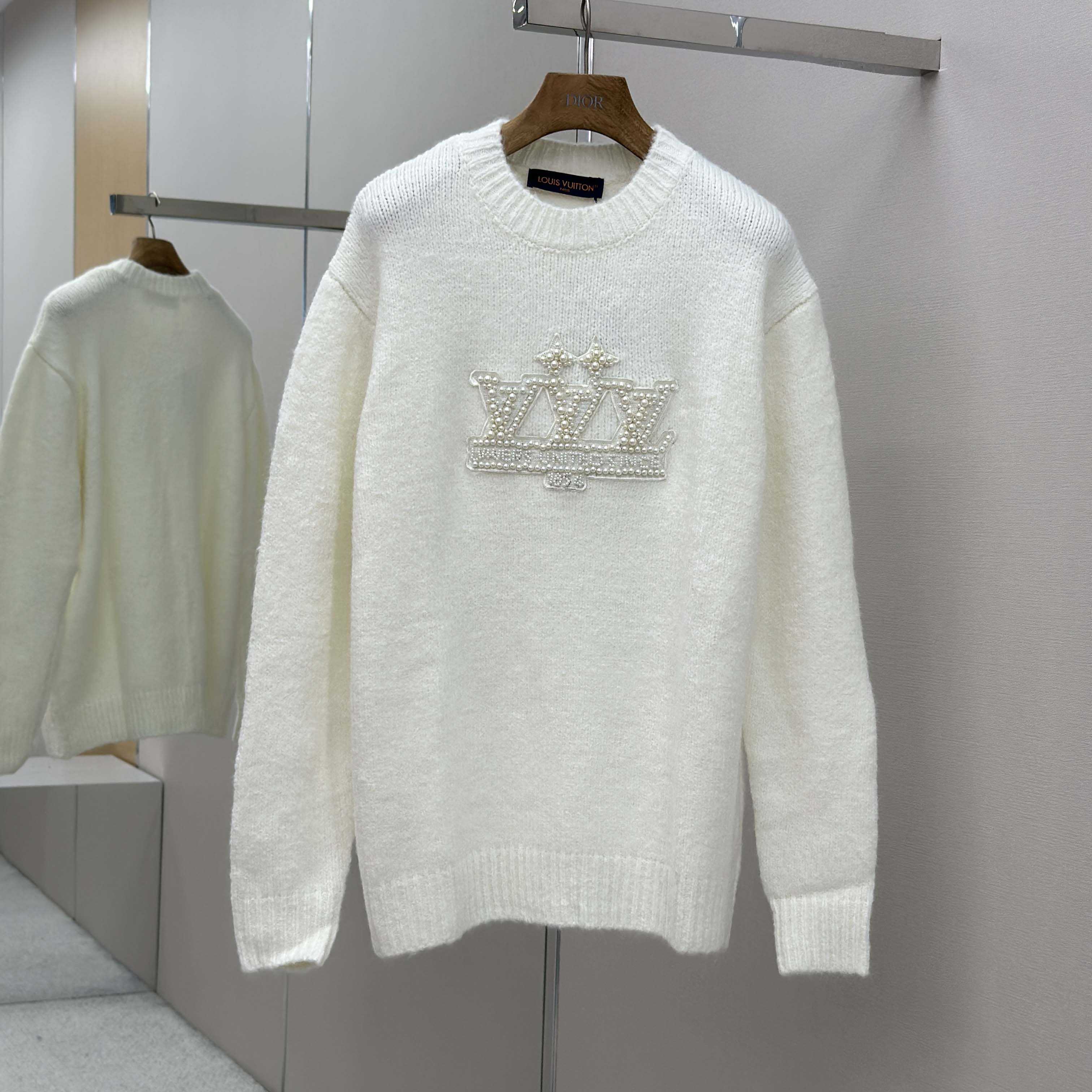  - EUR FASHION