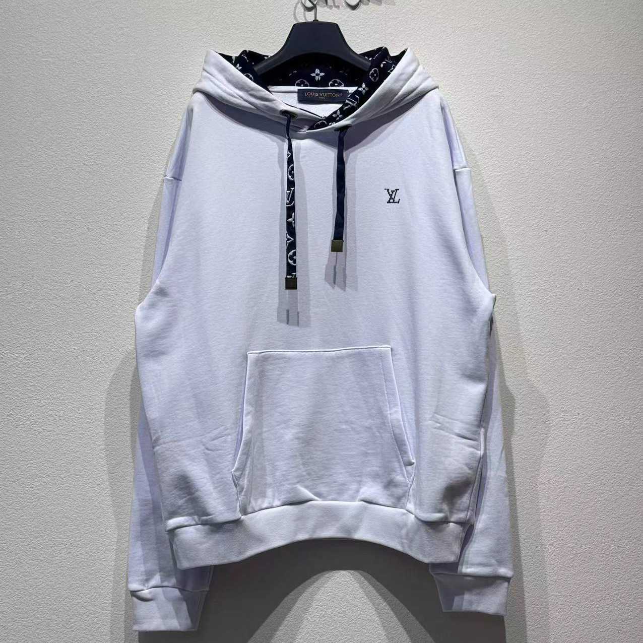 Louis Vuitton Cotton Hoodie   1AHUGG - EUR FASHION