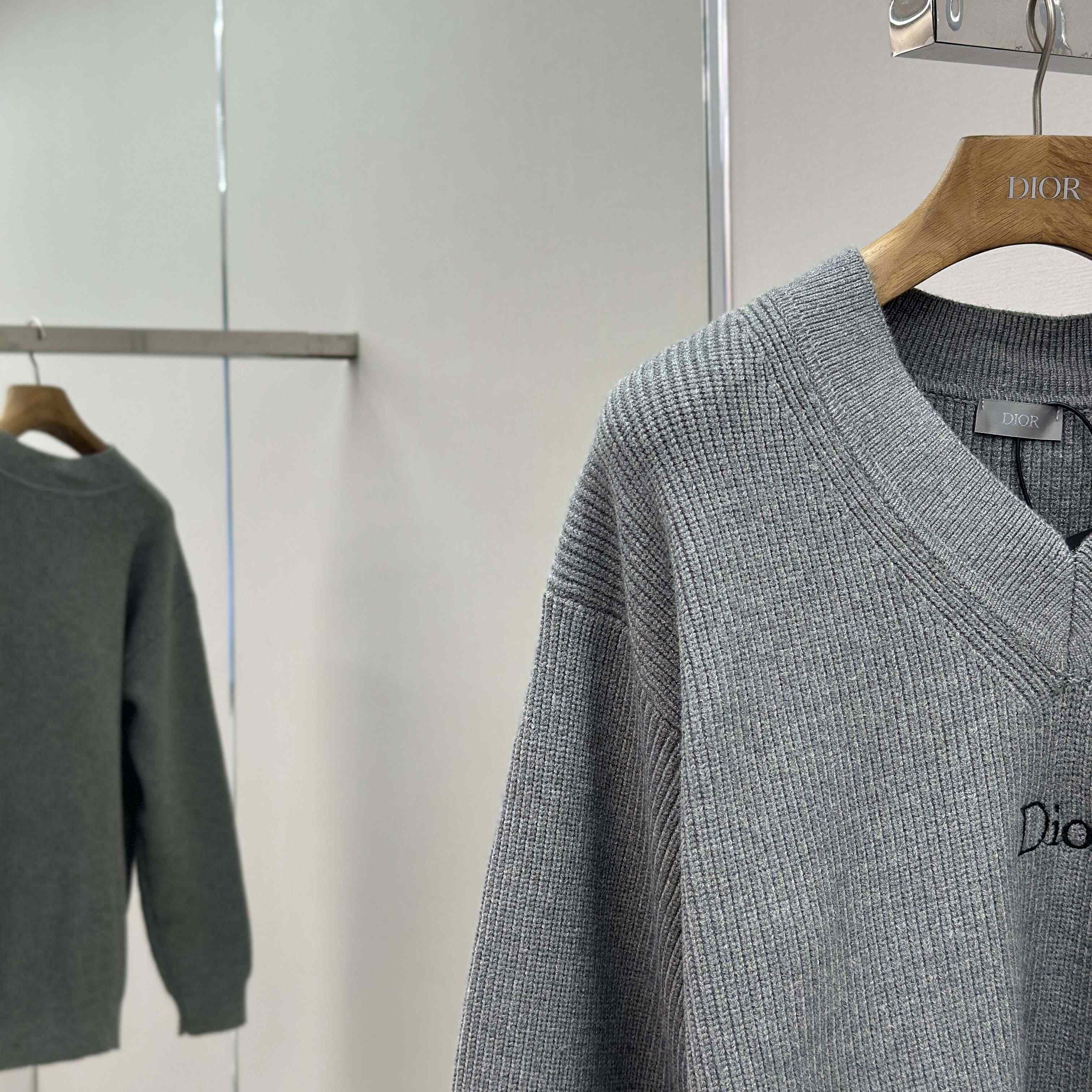 Dior V-Neck Sweater - EUR FASHION