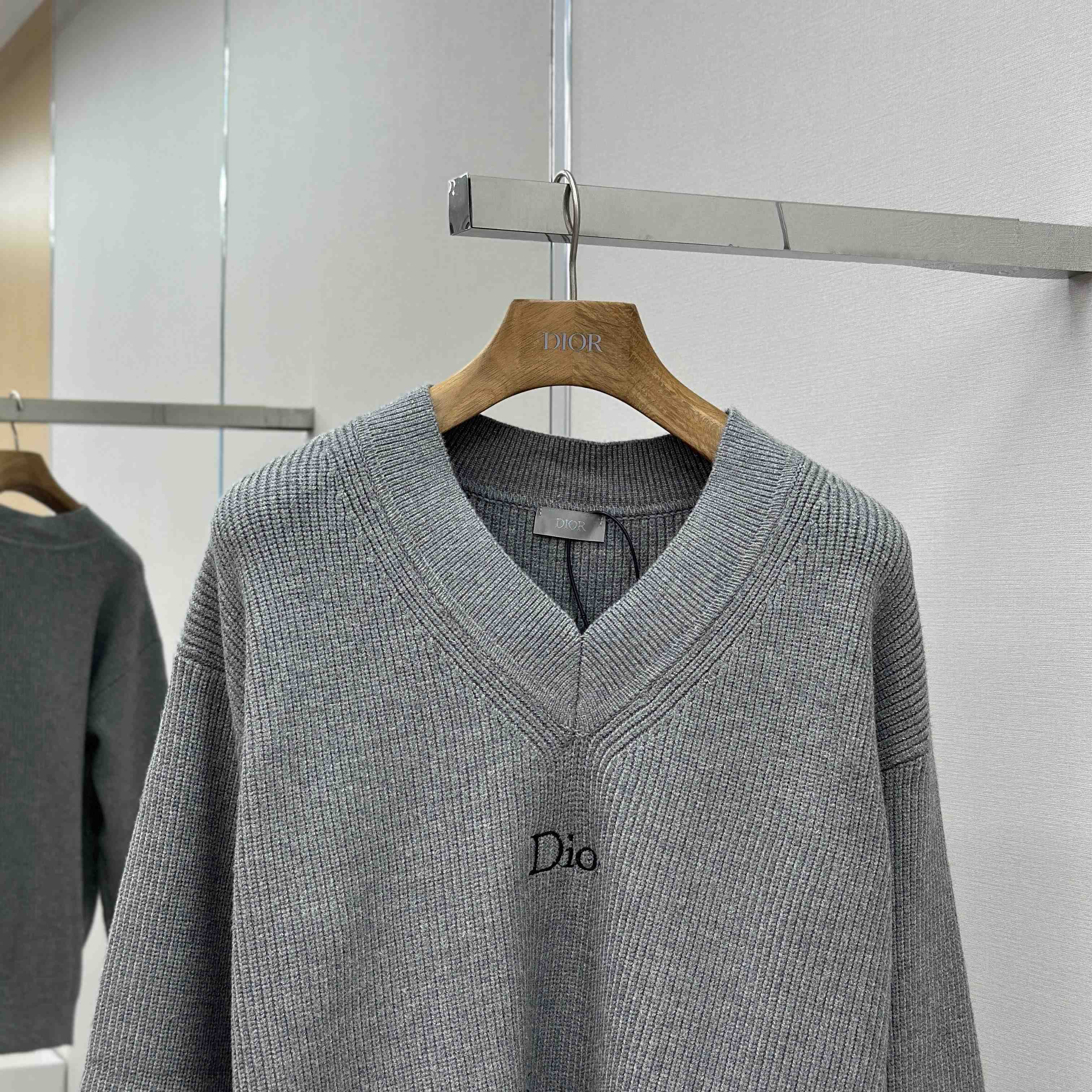 Dior V-Neck Sweater - EUR FASHION