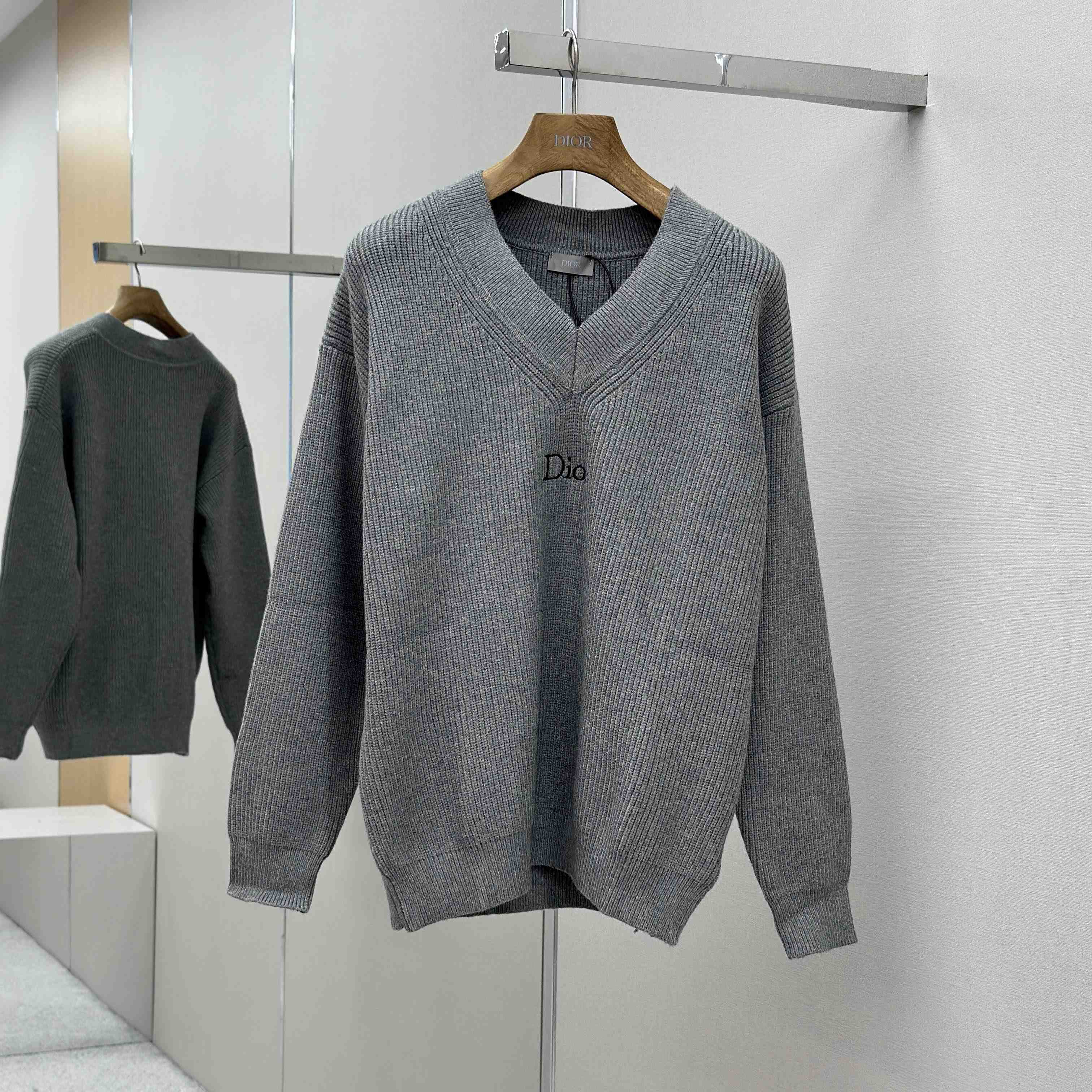 Dior V-Neck Sweater - EUR FASHION