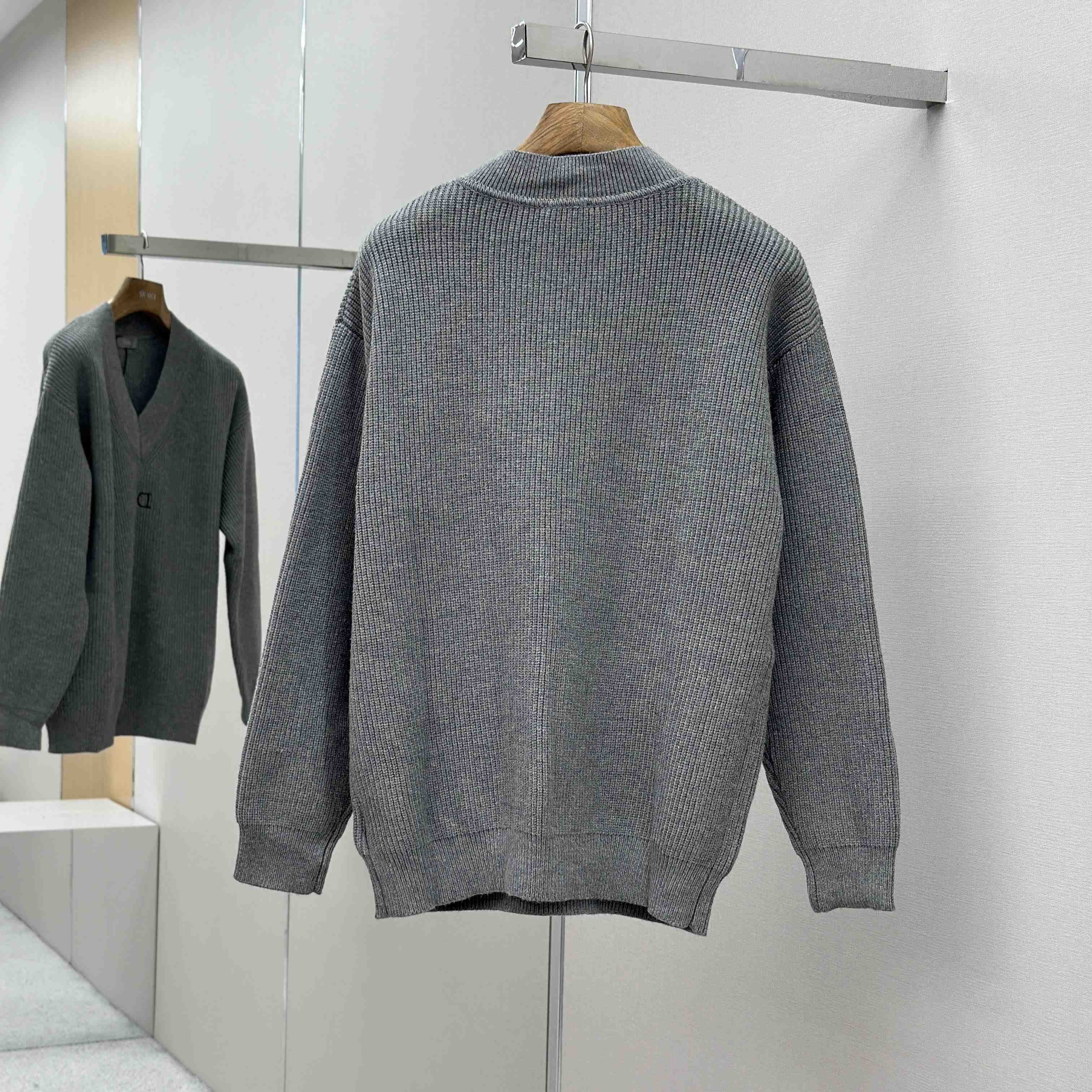 Dior V-Neck Sweater - EUR FASHION