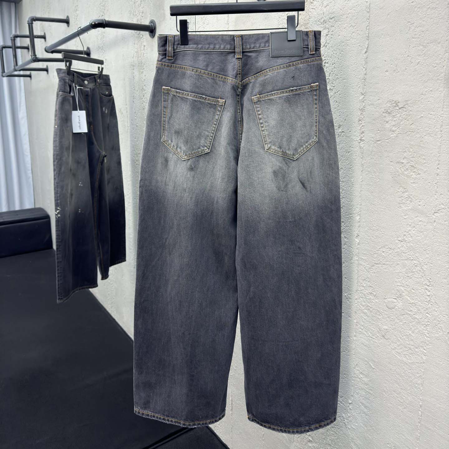 Acne Studios Loose Fit Jeans - 2023m - EUR FASHION