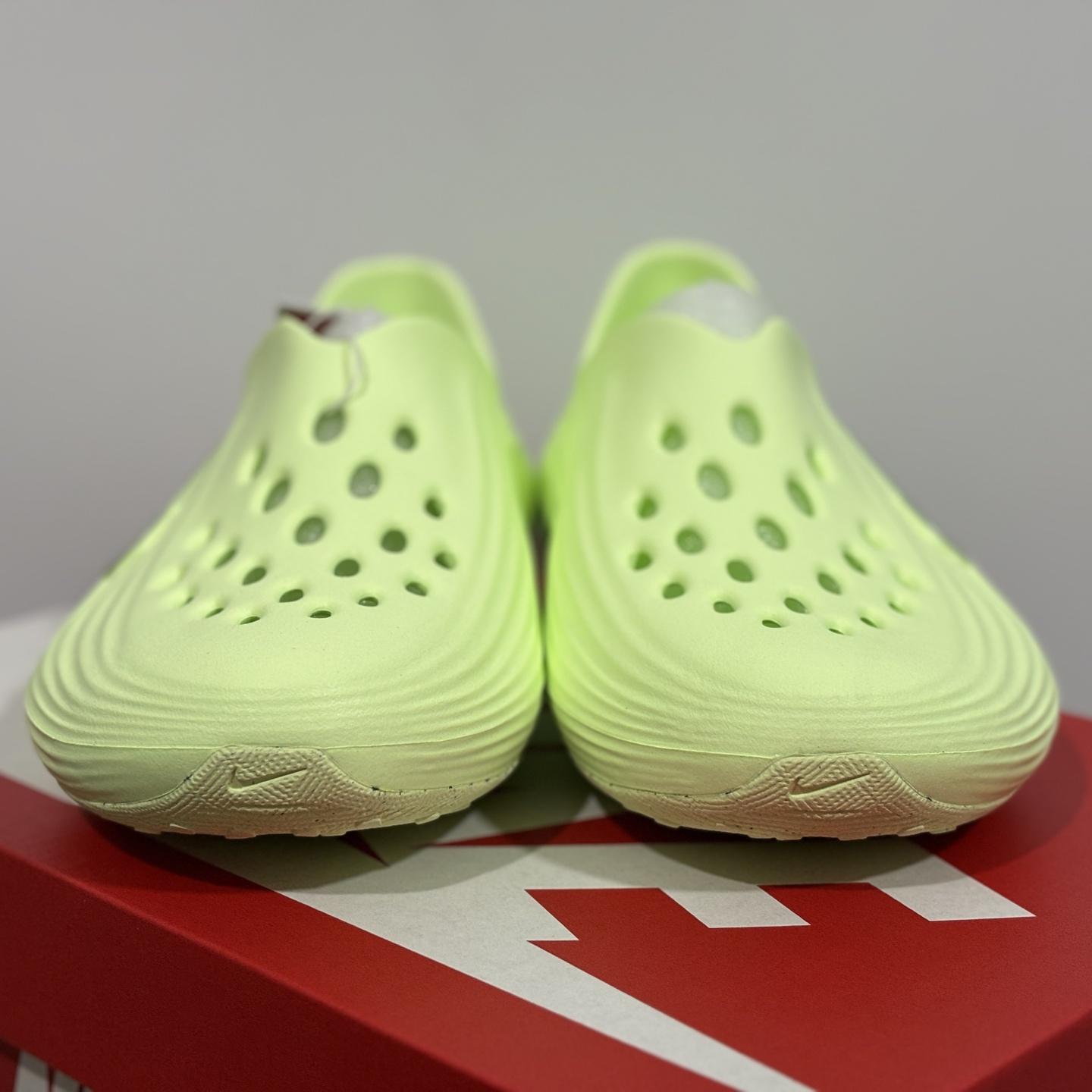 Nike ReactX Rejuven8    HV5062-700 - EUR FASHION