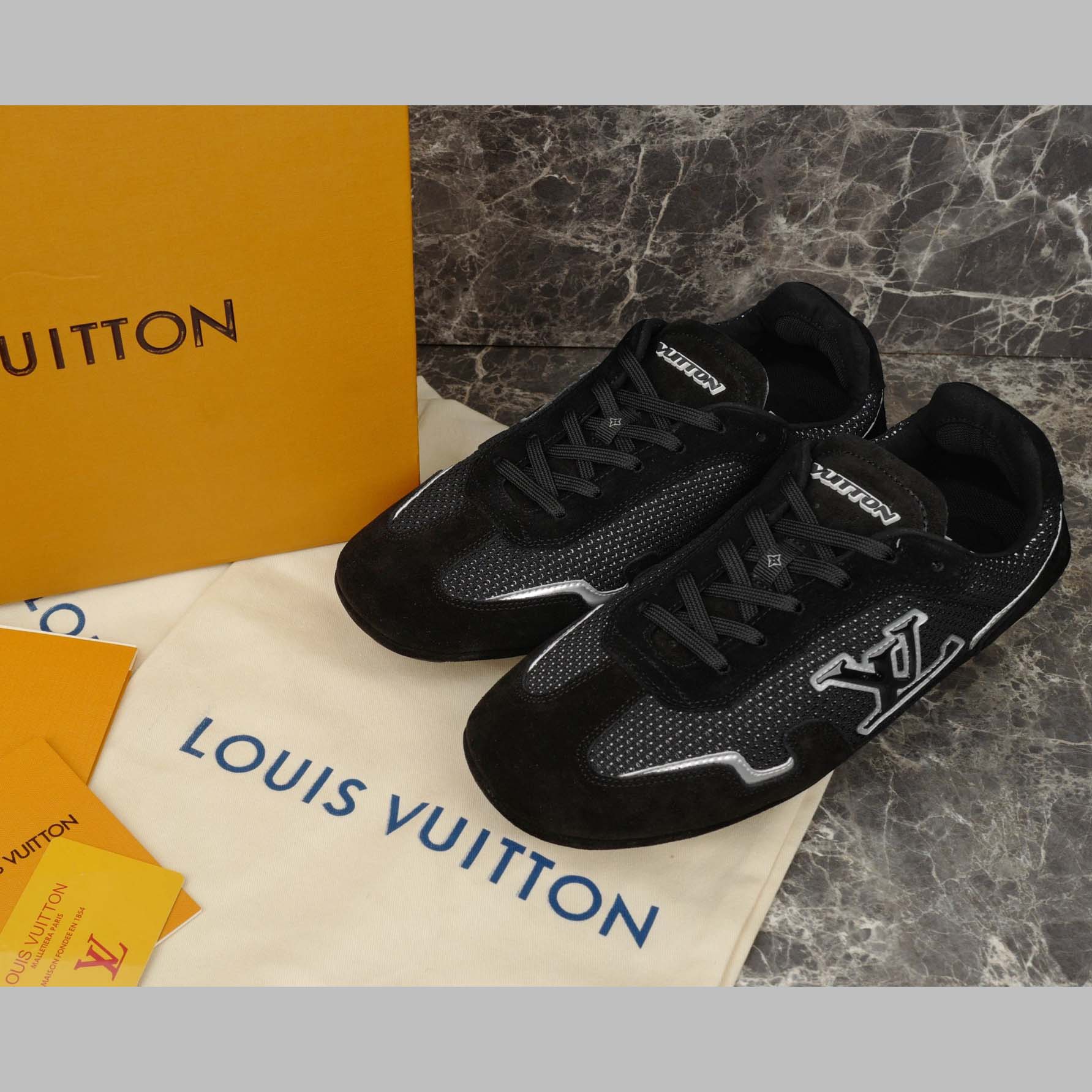  - EUR FASHION