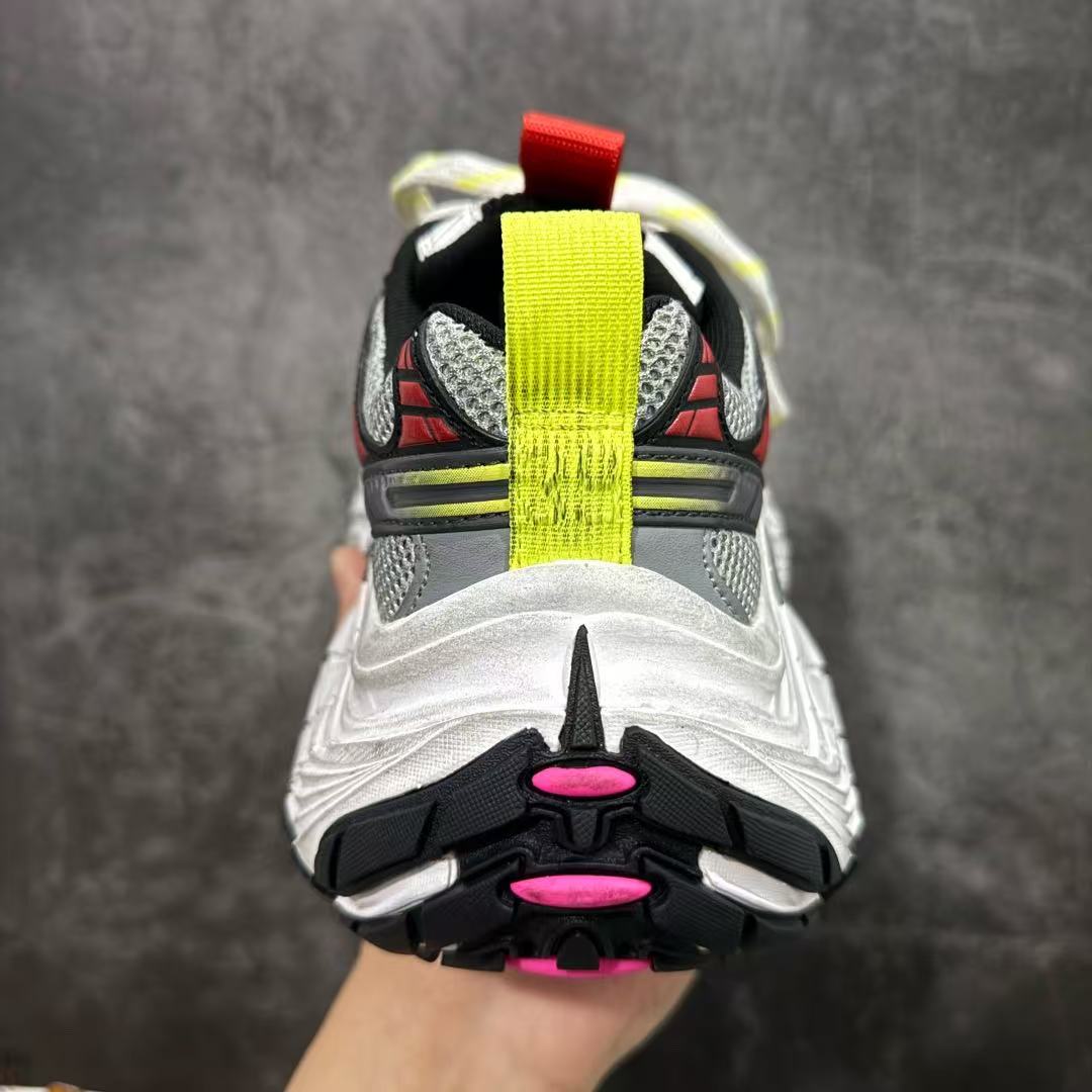 Balenciaga 6XL Sneaker In Black, White And Multicolor - EUR FASHION