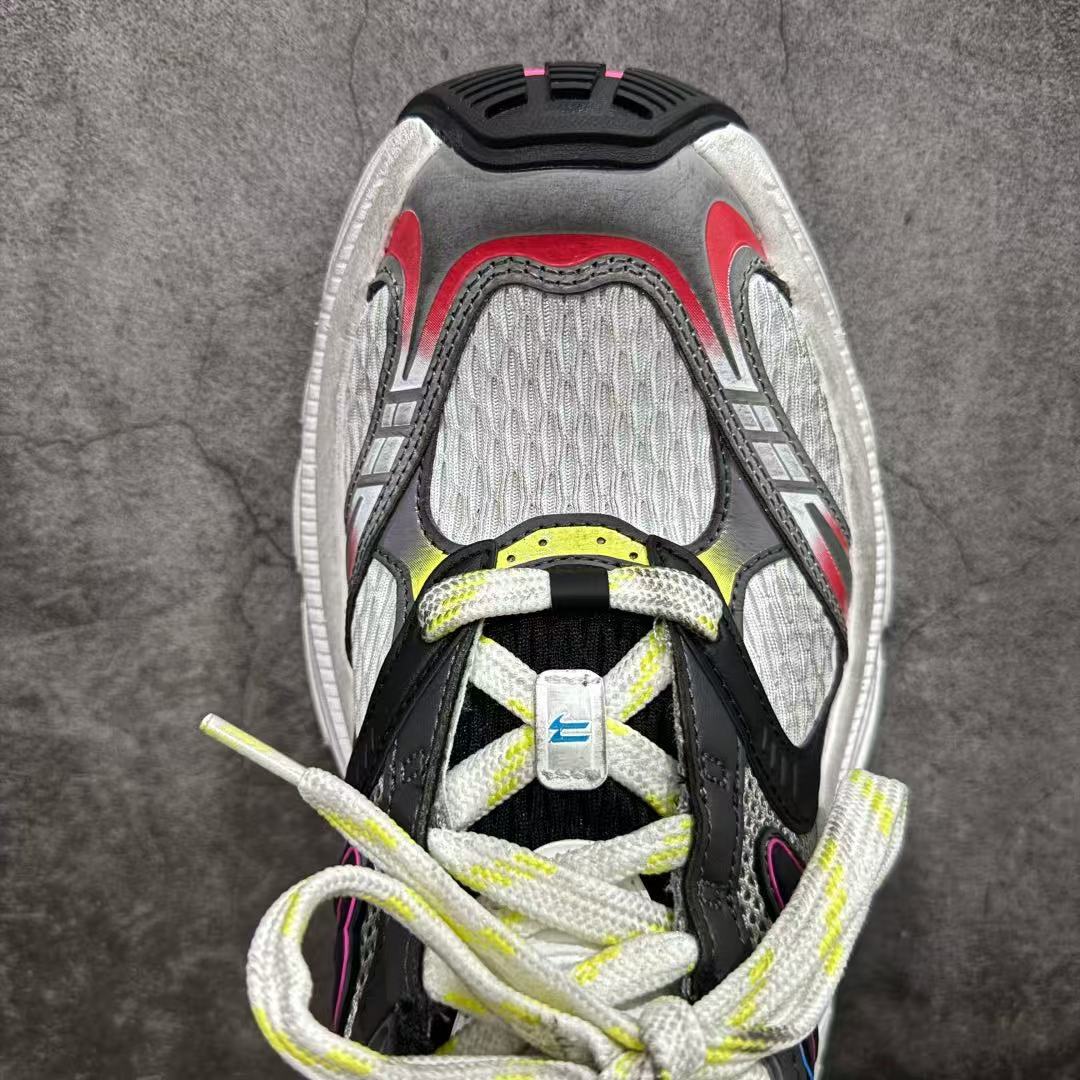 Balenciaga 6XL Sneaker In Black, White And Multicolor - EUR FASHION