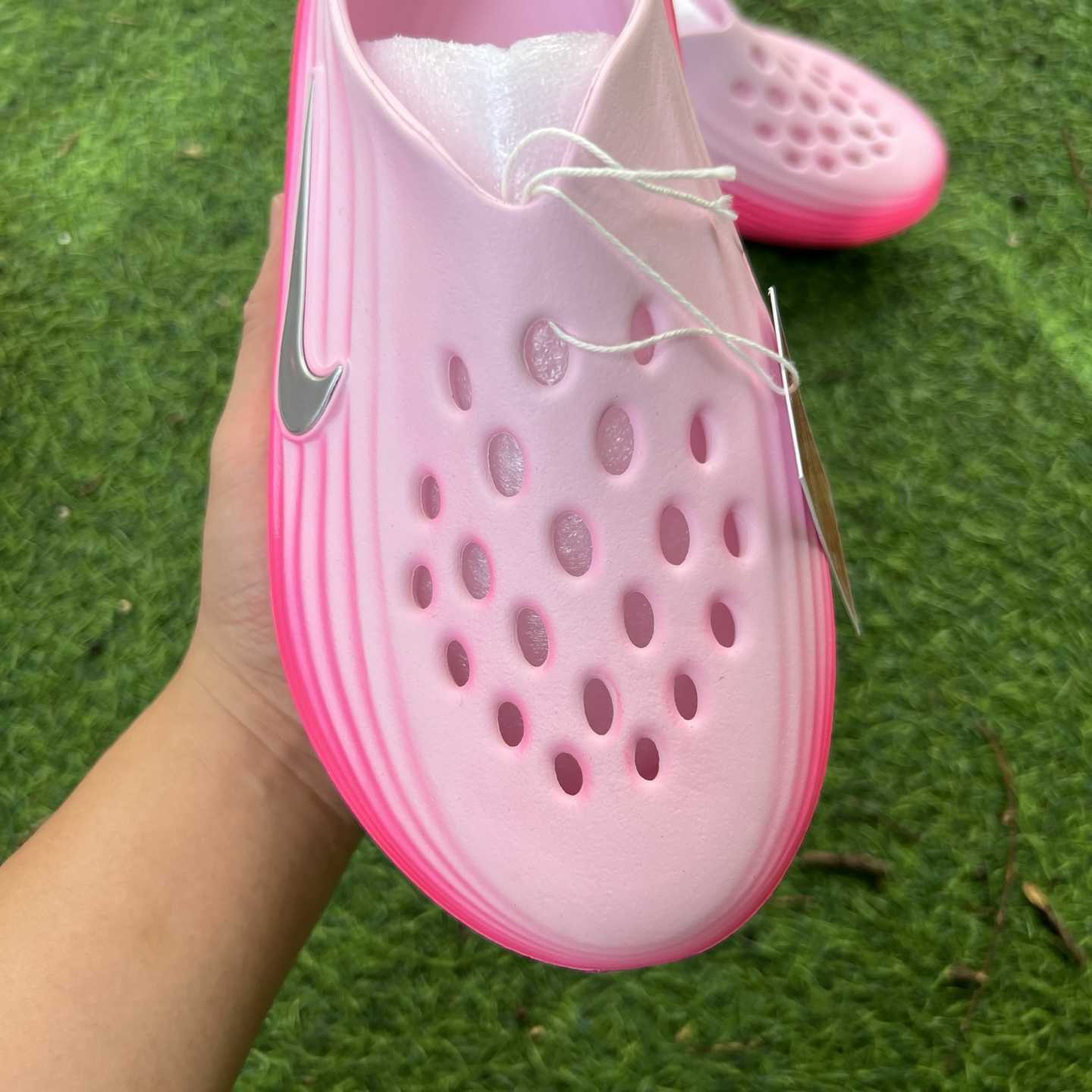 Nike React X Rejuven8 in pink  HV5062-601 - EUR FASHION