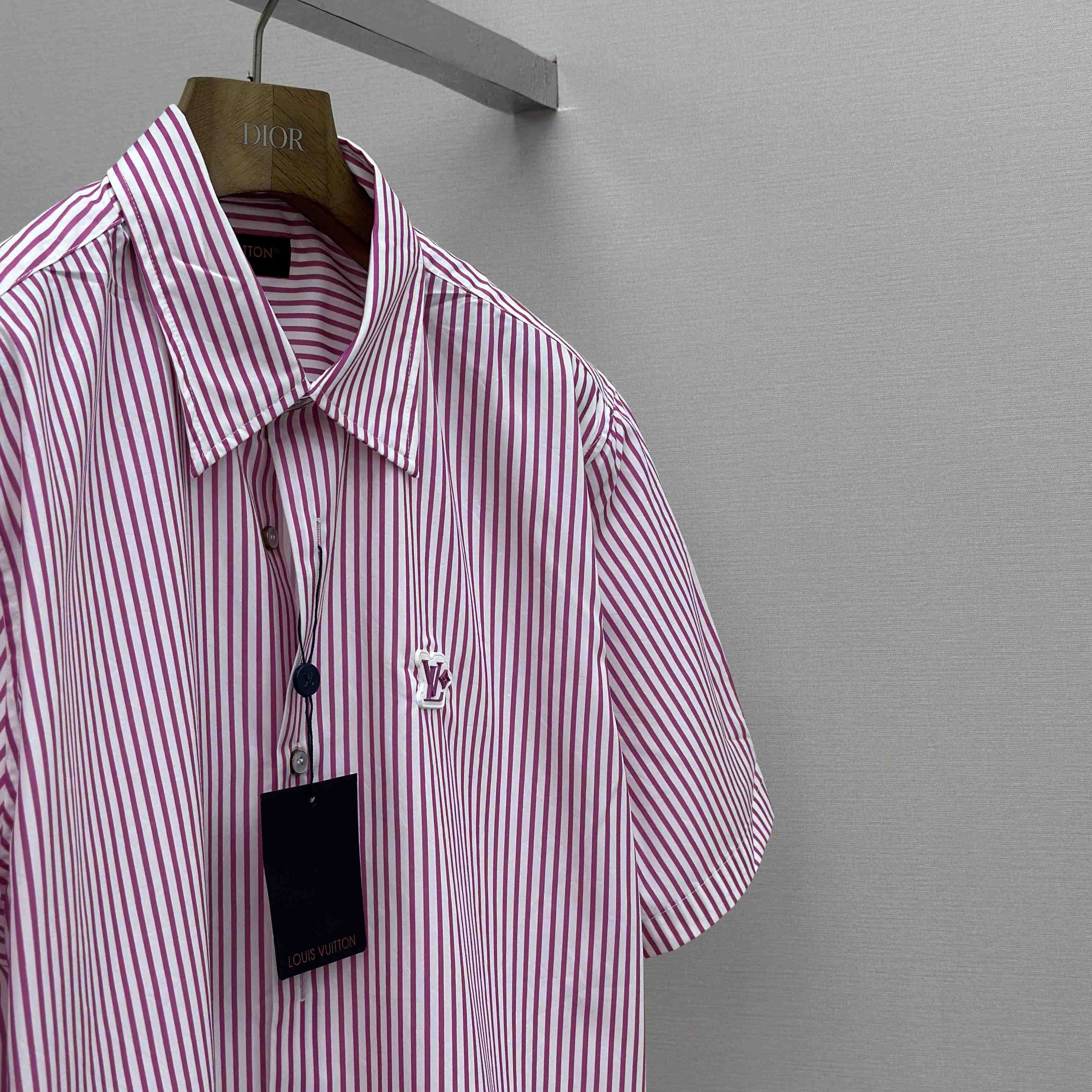Louis Vuitton Monogram Striped Short-Sleeved Shirt   1AHVX7 - EUR FASHION