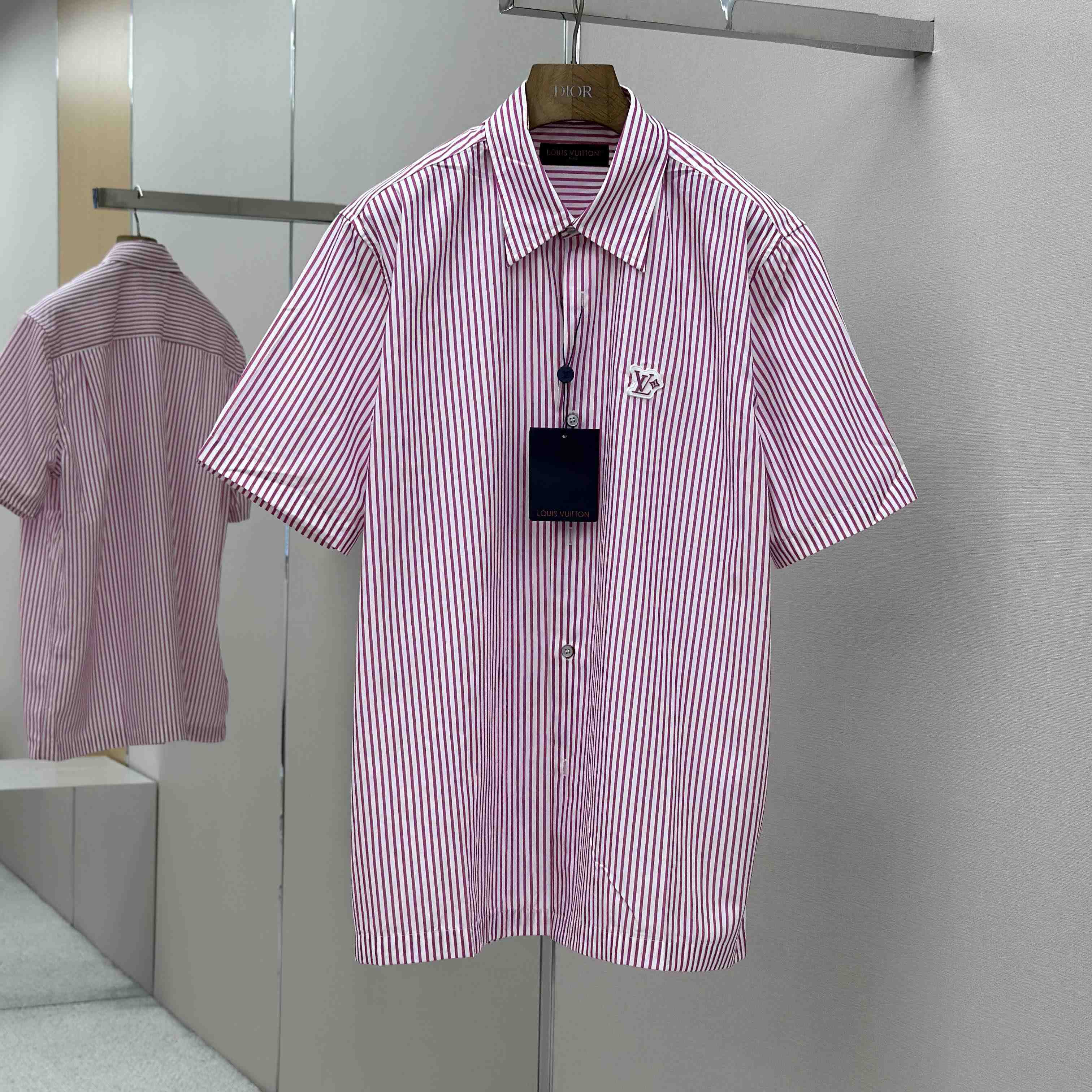 Louis Vuitton Monogram Striped Short-Sleeved Shirt   1AHVX7 - EUR FASHION
