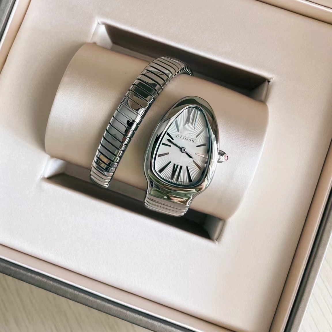 Bvlgari  Watch - EUR FASHION