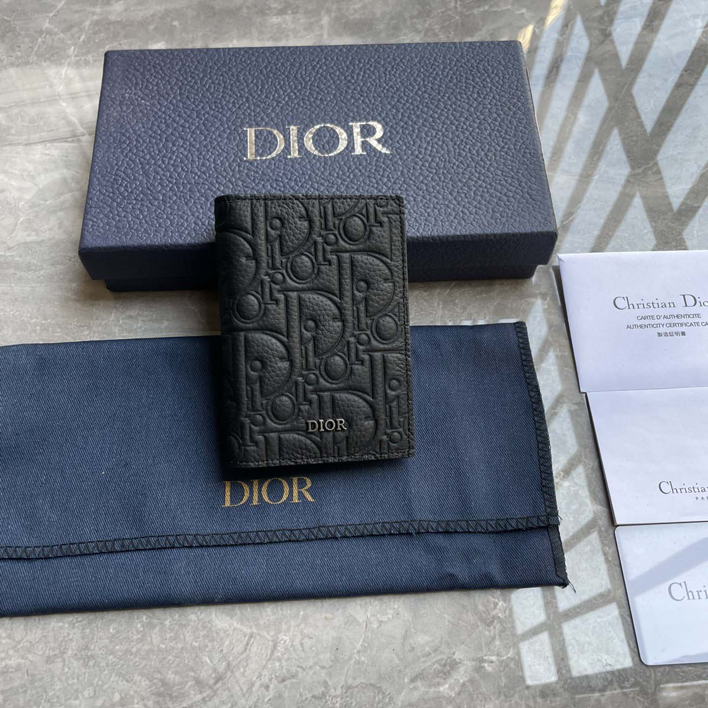 Dior Vertical Bifold Card Holder  - EUR FASHION