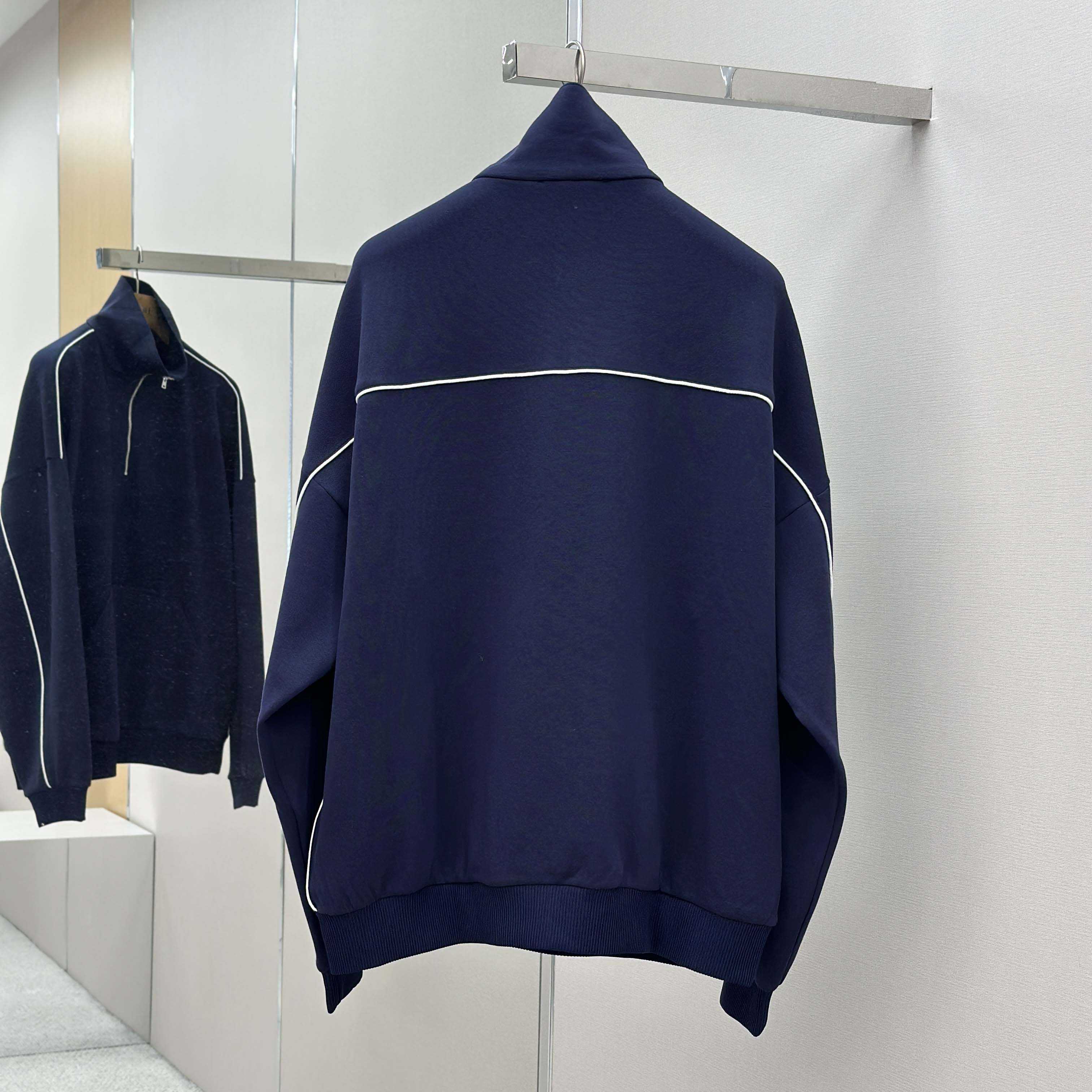 Gucci Technical Jersey Sweatshirt With Embossed Logo - EUR FASHION