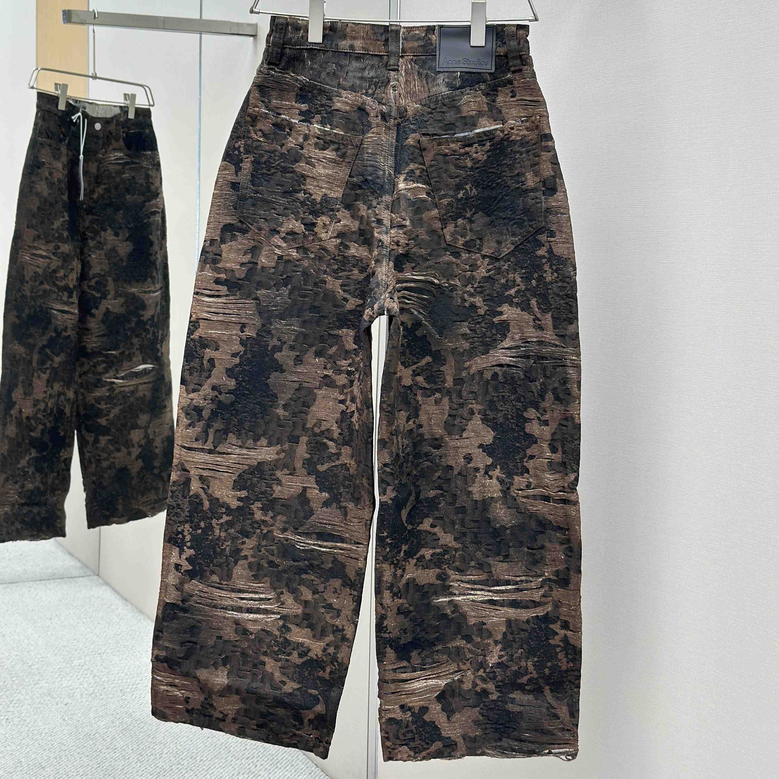 Acne Studios Loose Fit Jeans - 2023 - EUR FASHION