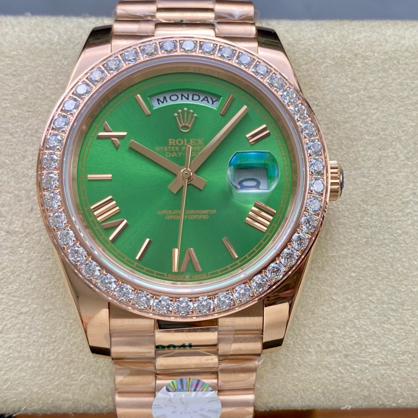 Rolex Day-Date 40 - EUR FASHION