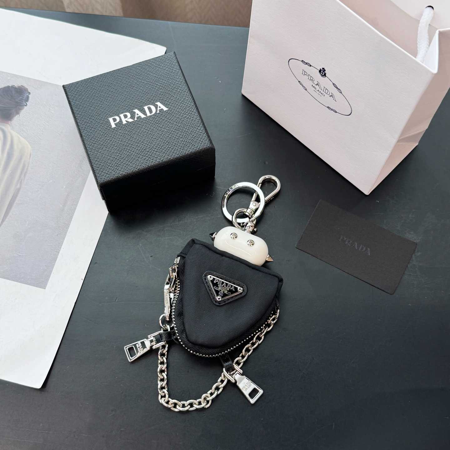 Prada Robot Trick Keychain - EUR FASHION