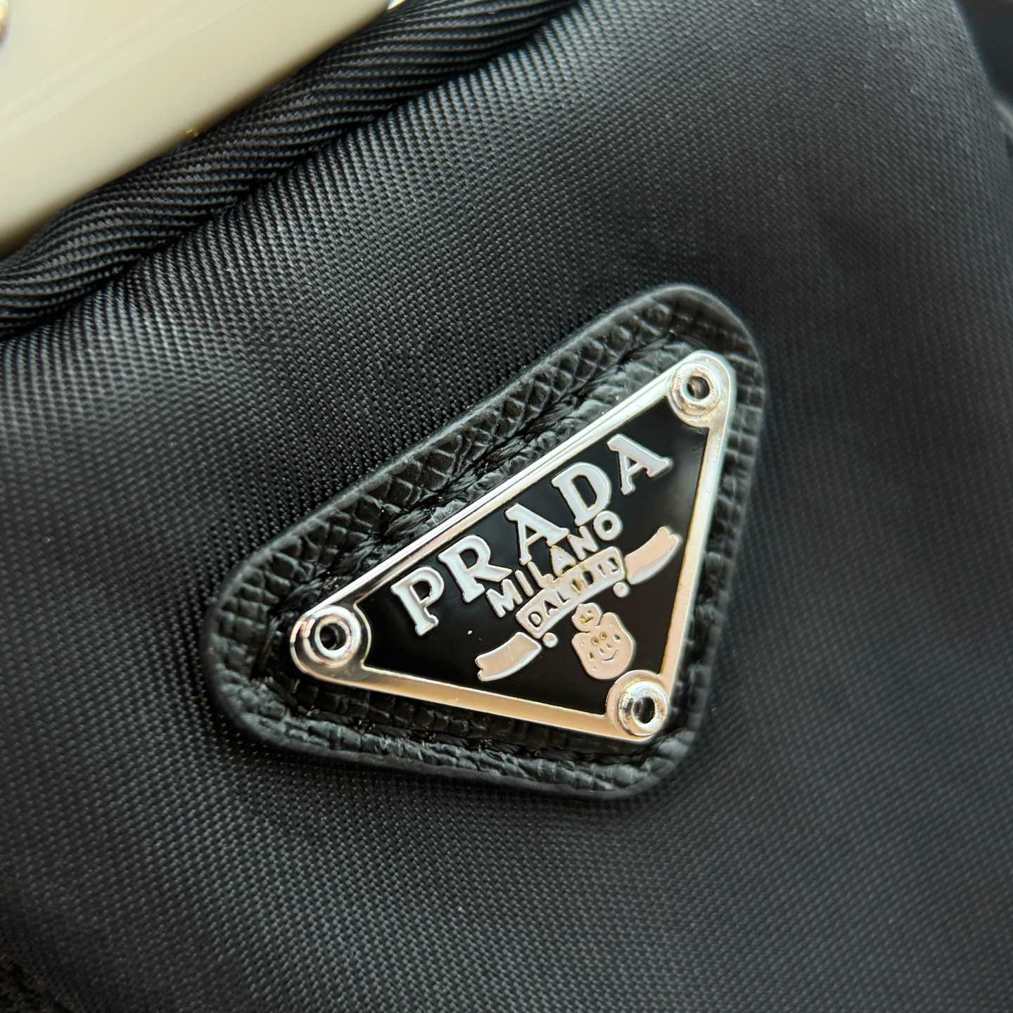Prada Robot Trick Keychain - EUR FASHION