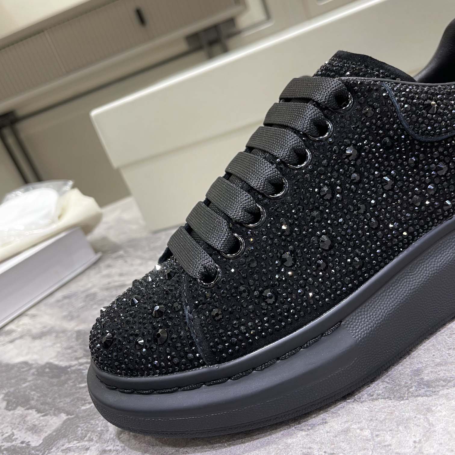 Alexander McQueen Oversized Sneaker  - EUR FASHION