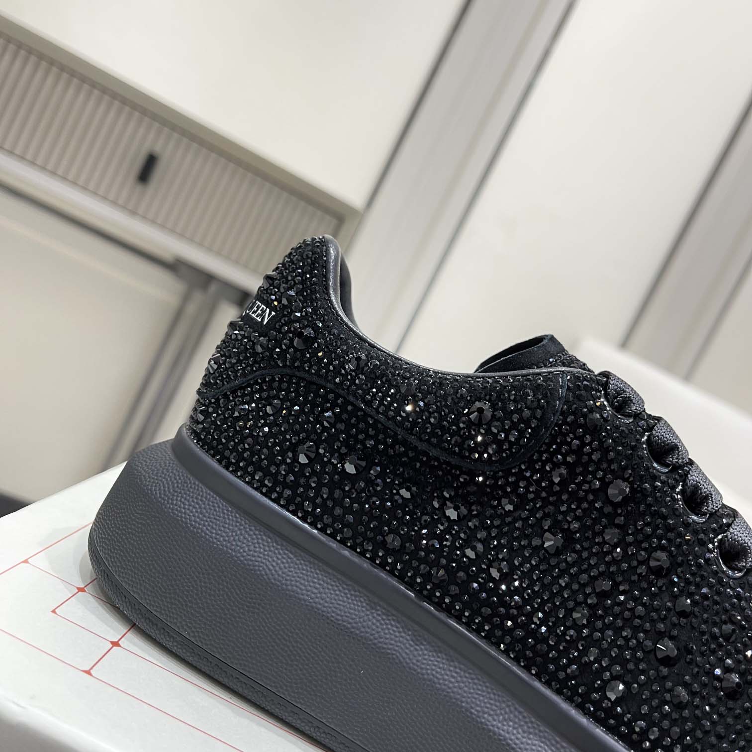Alexander McQueen Oversized Sneaker  - EUR FASHION