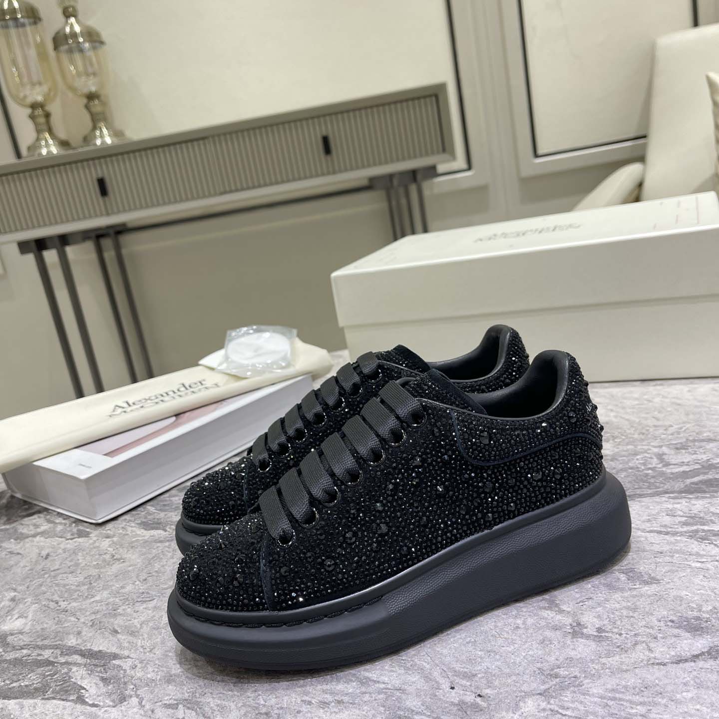 Alexander McQueen Oversized Sneaker  - EUR FASHION
