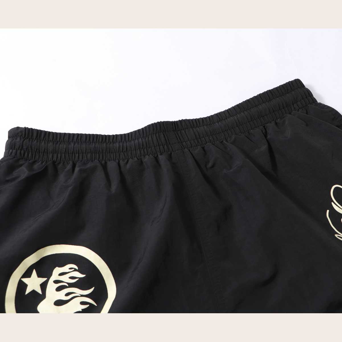 Hellstar Nylon Shorts - EUR FASHION