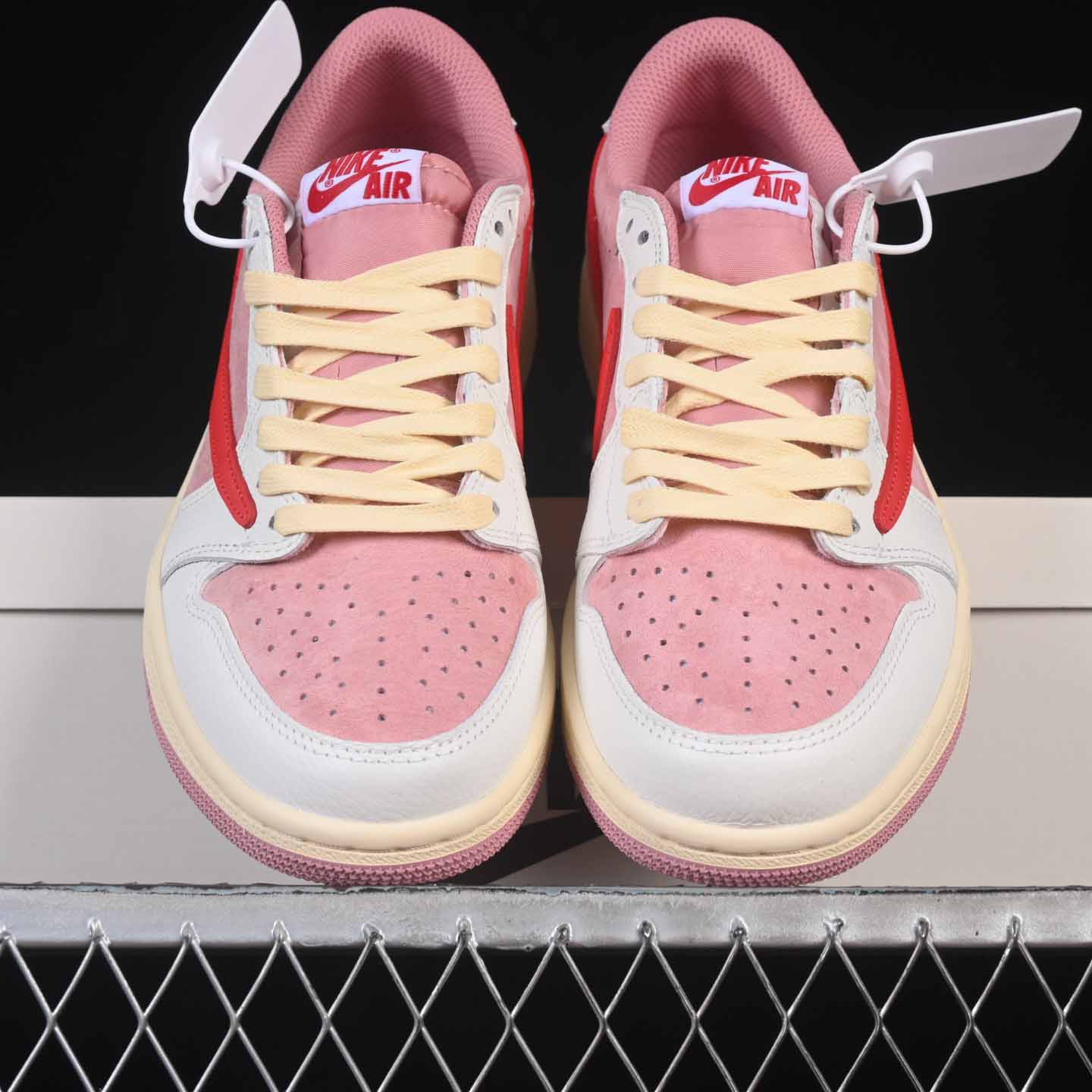 Travis Scott x Jordan Air Jordan 1 Low OG   DM7866-100 - EUR FASHION