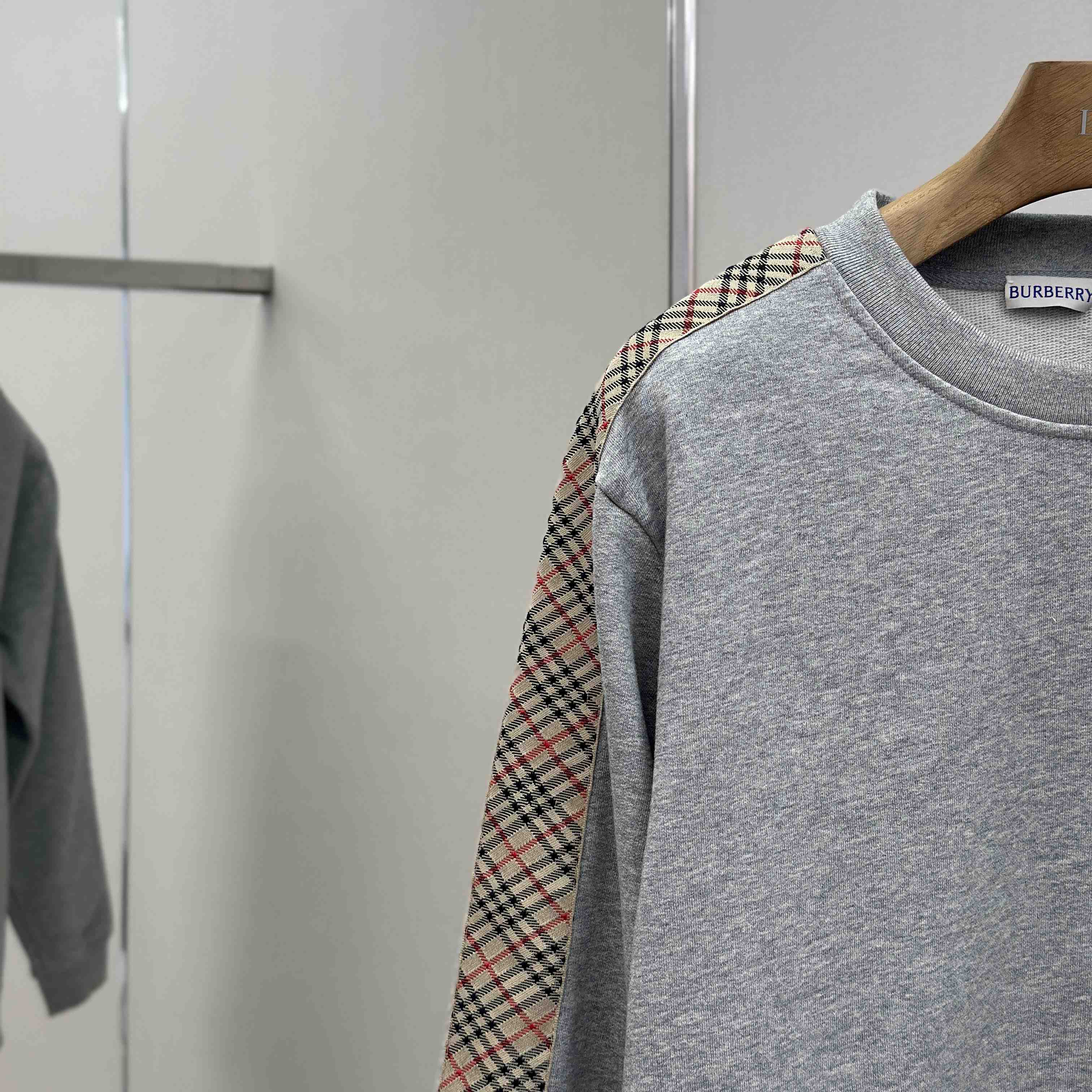 Burberry Check Trim Cotton Sweatshirt - EUR FASHION