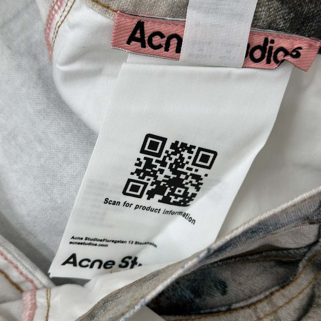 Acne Studios Loose Fit Jeans - 1981 - EUR FASHION