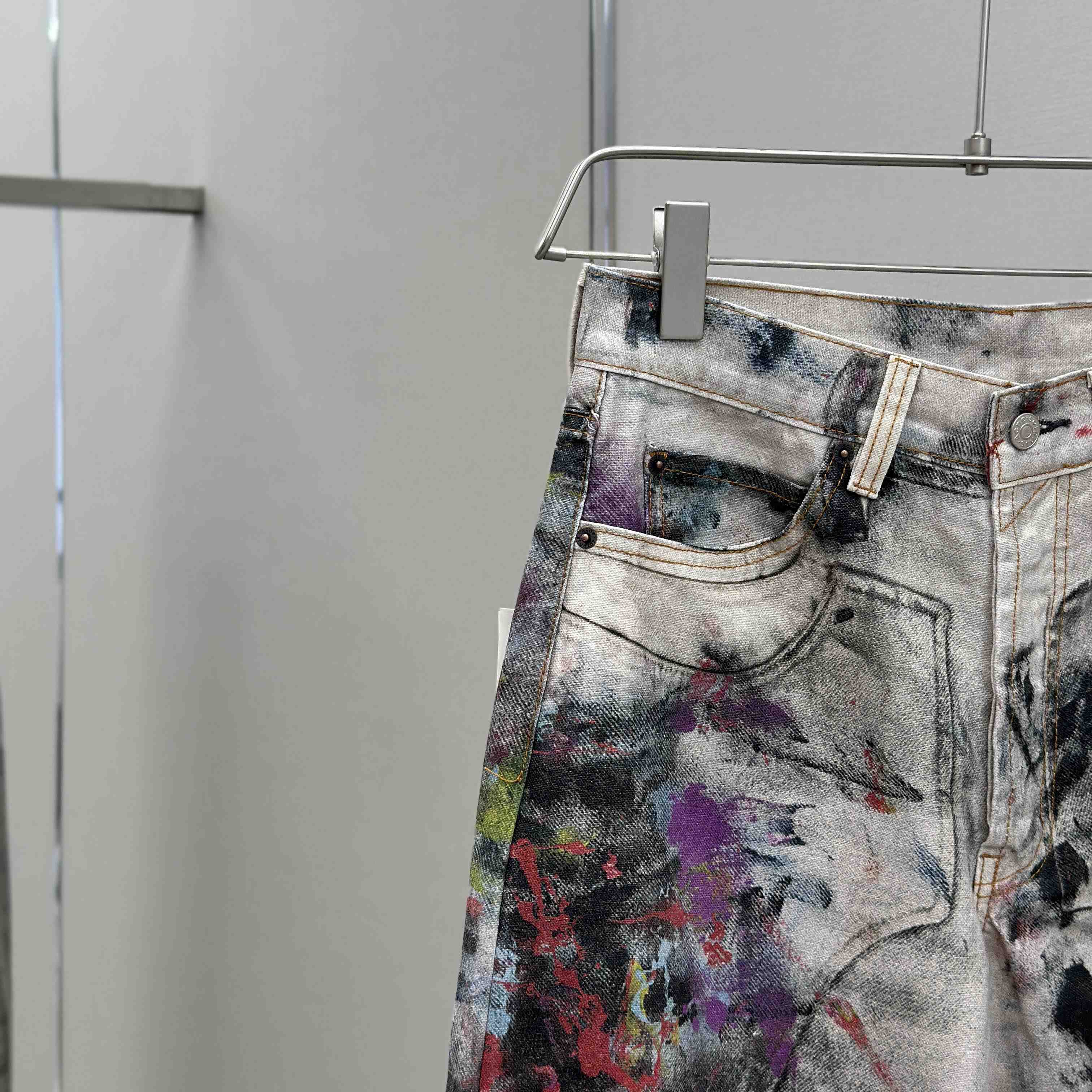 Acne Studios Loose Fit Jeans - 1981 - EUR FASHION