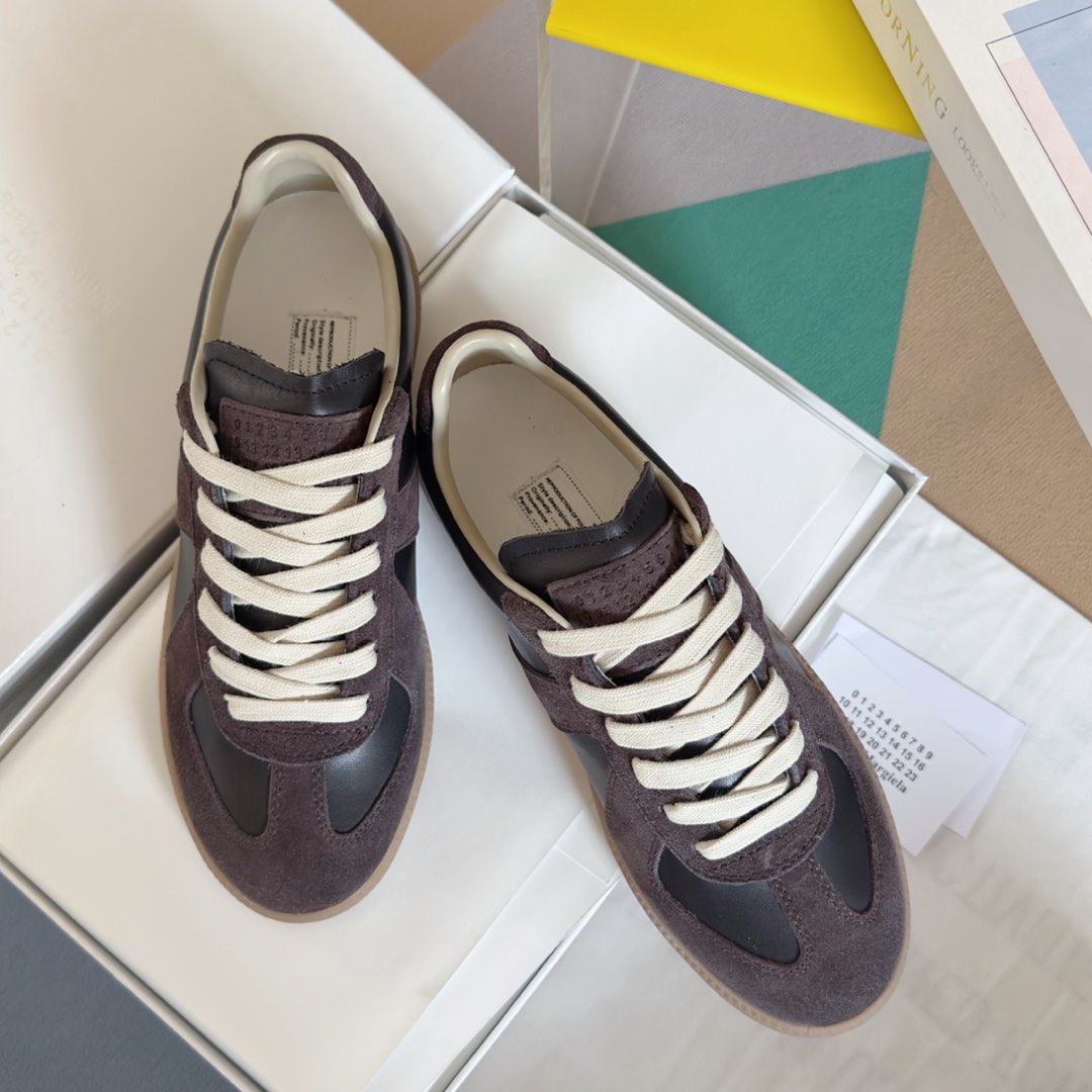 Maison Margiela Low-top Sneakers - EUR FASHION