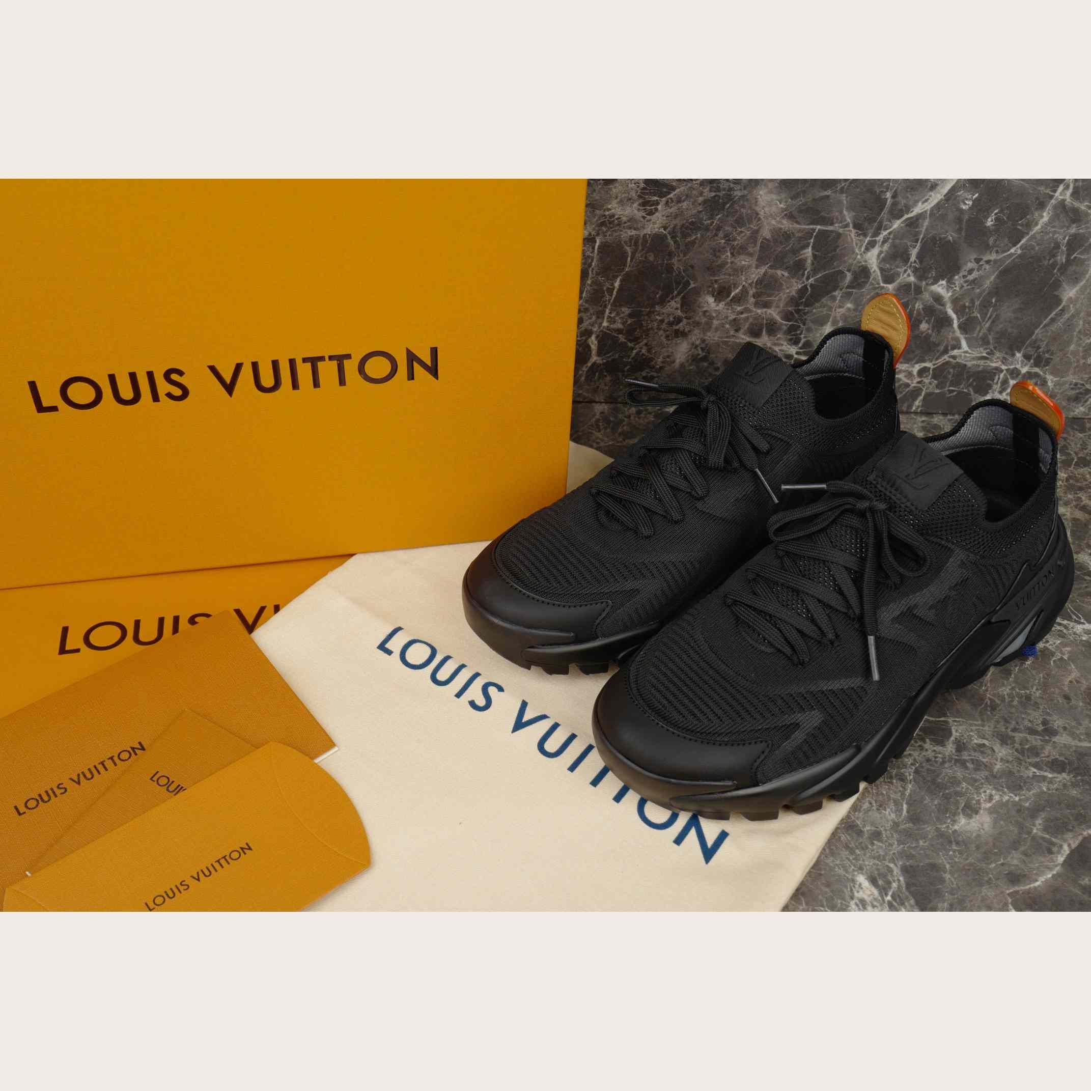 Louis Vuitton LV Runner Tatic Sneaker   1AILJ2 - EUR FASHION