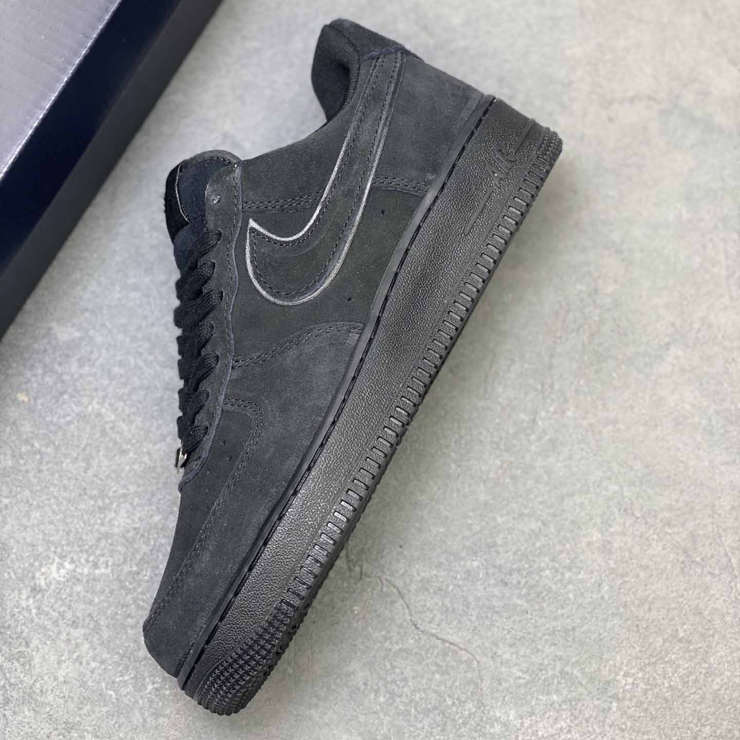 Nike Air Force 1 '07 LV8   HQ1966-002 - EUR FASHION
