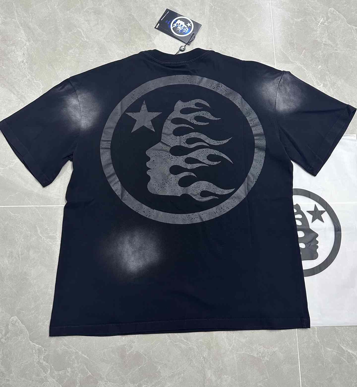 Hellstar Classic T-Shirt  - EUR FASHION