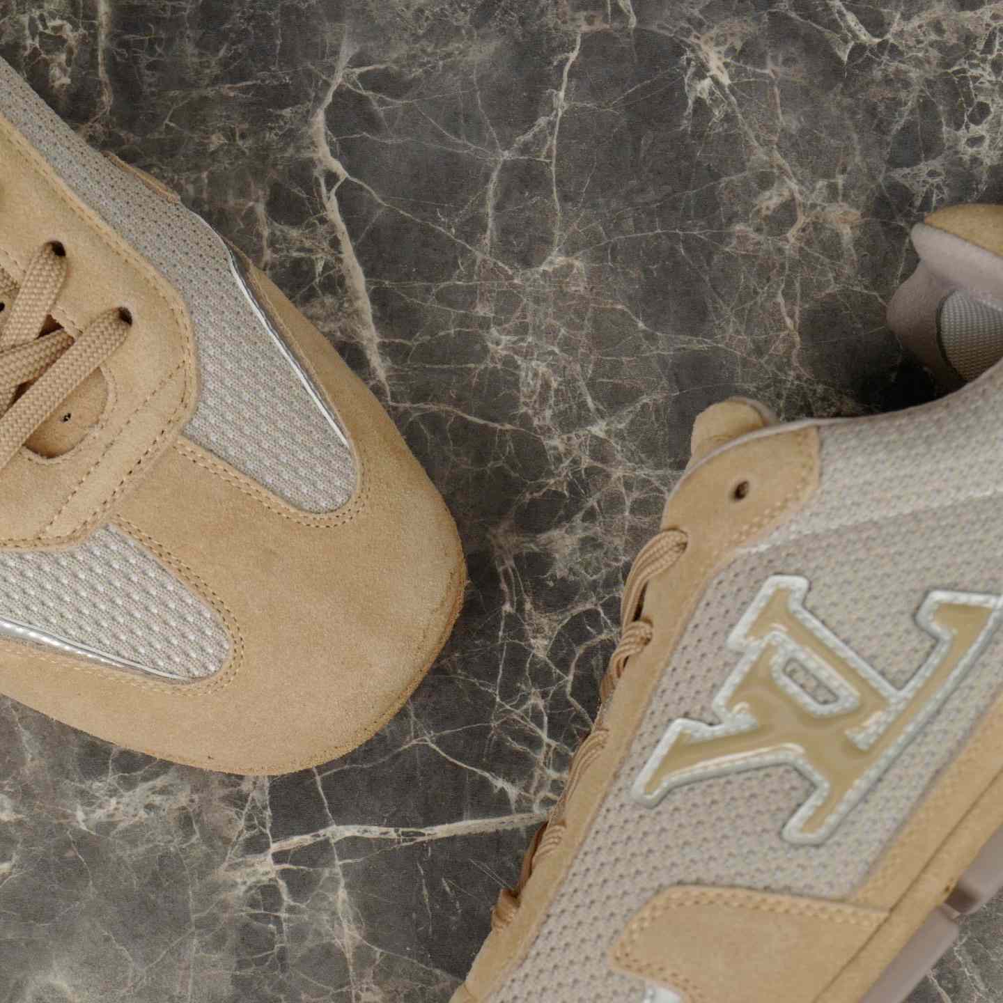 Louis Vuitton LV Rally Sneaker   1AHU09 - EUR FASHION