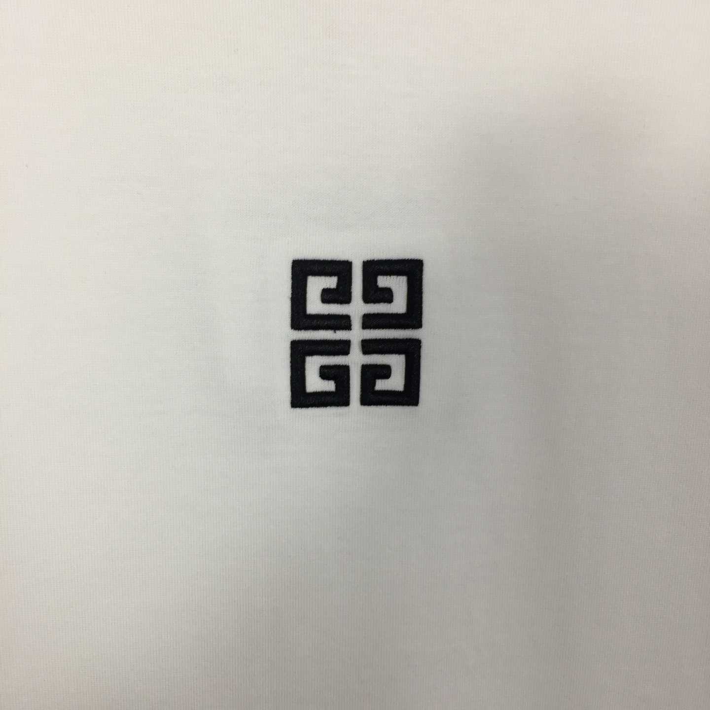 Givenchy Logo Tank Top - EUR FASHION