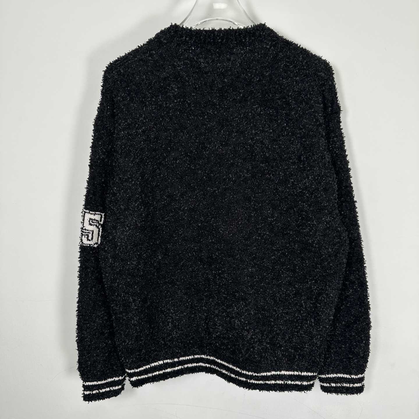 Supreme Textured Arc Sweater - EUR FASHION