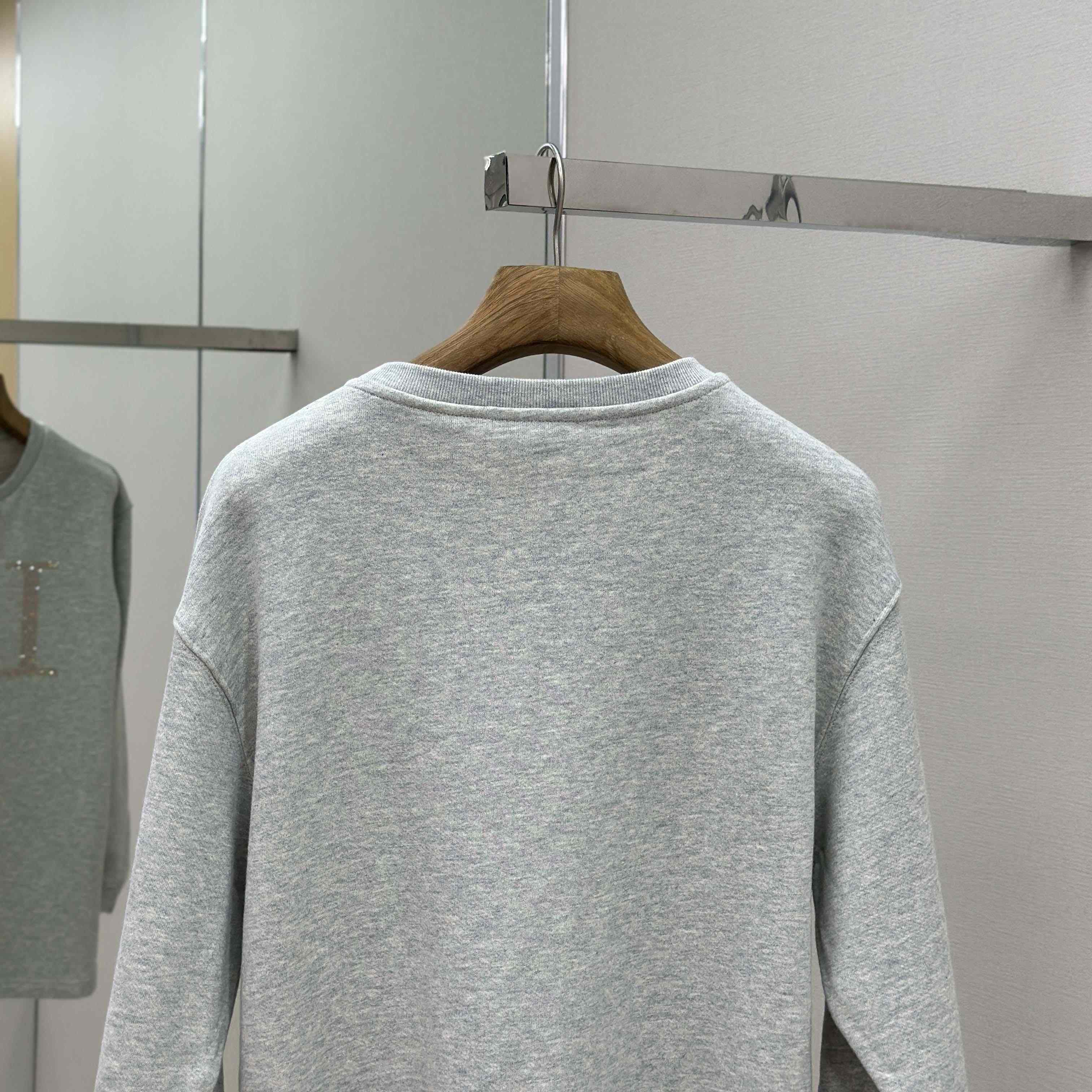 Louis Vuitton Rhinestone Signature Sweater   1AIBL9 - EUR FASHION