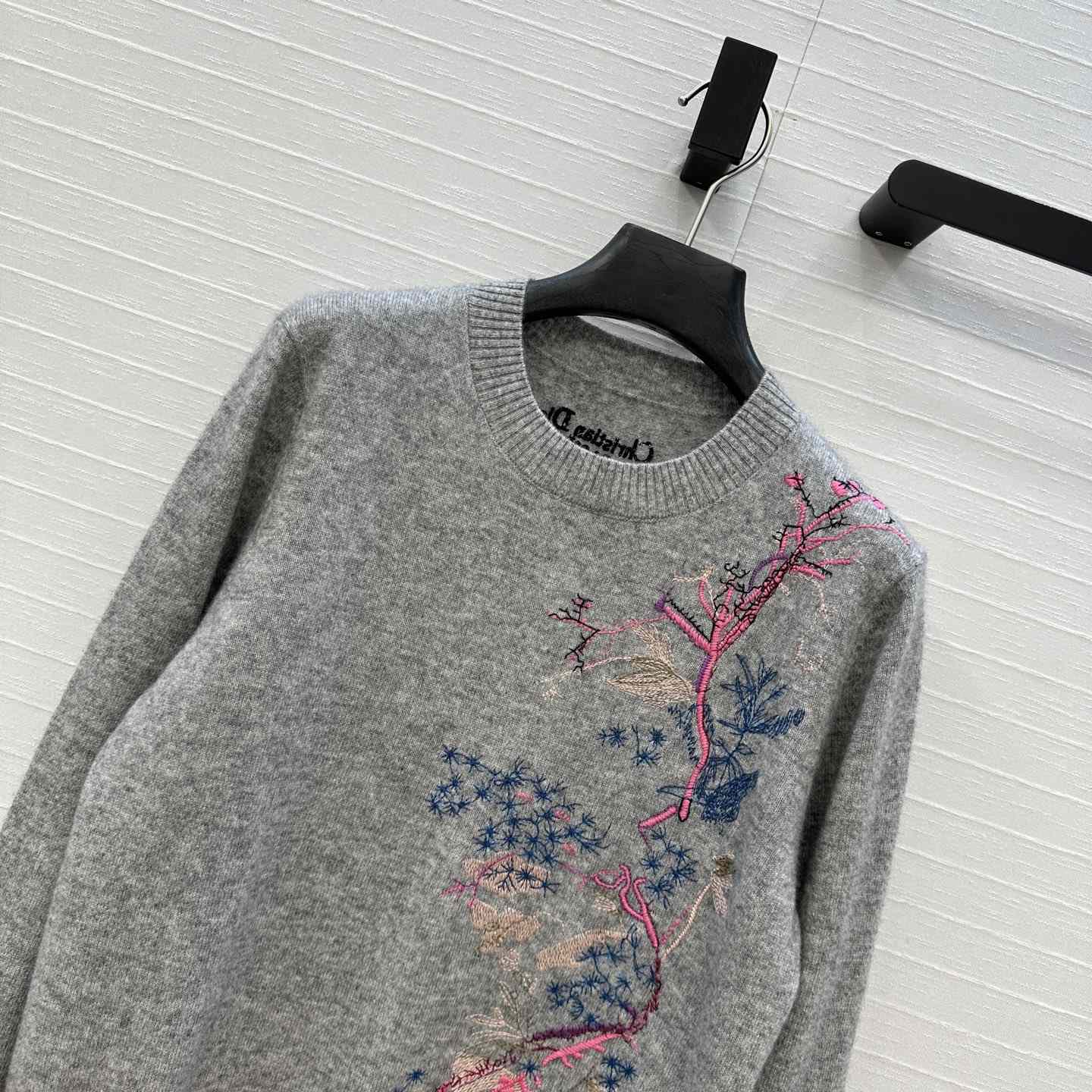 Dior Embroidered Sweater  - EUR FASHION