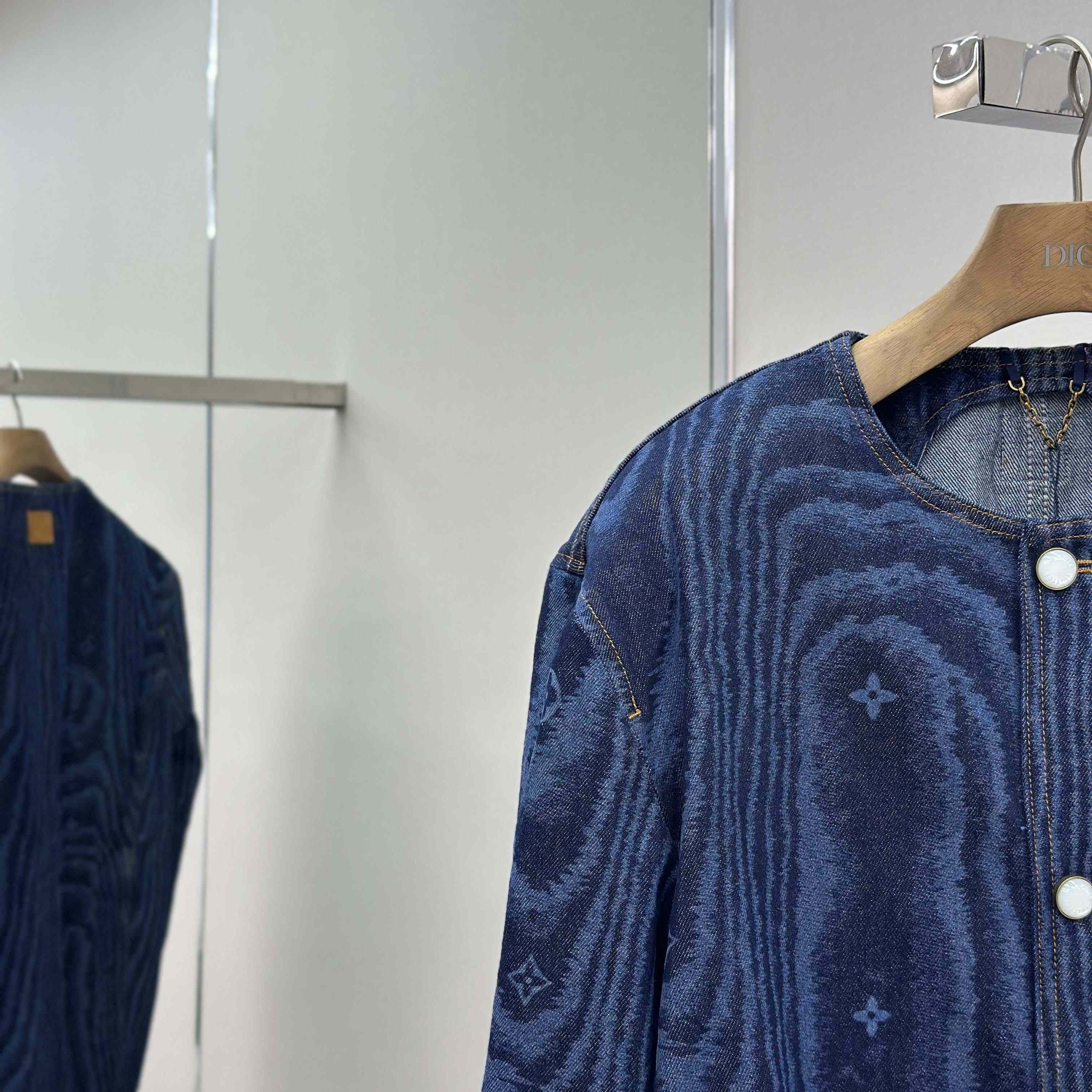 Louis Vuitton Chic Collarless Denim Jacket   1AHUXT - EUR FASHION