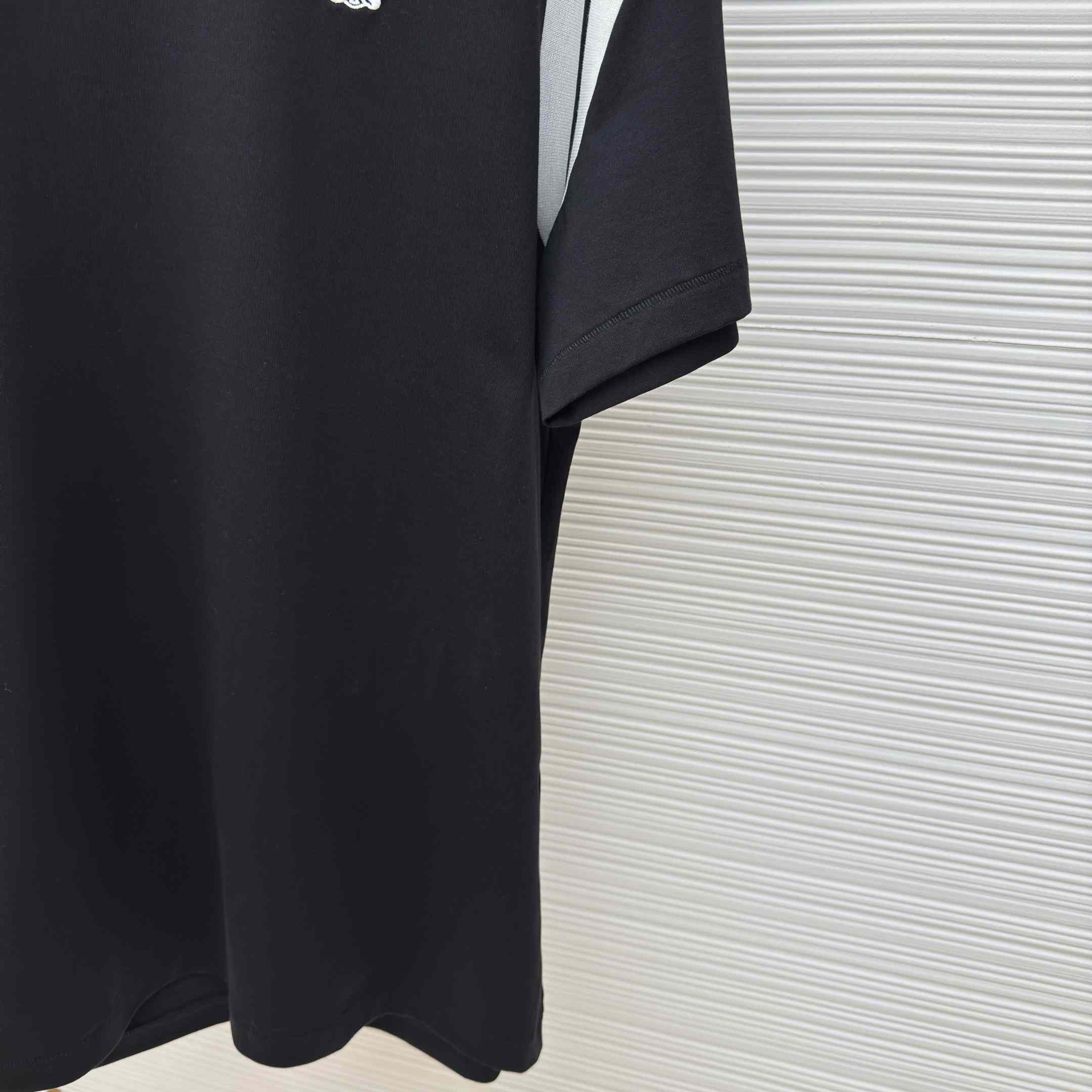Celine Triomphe Regular T-shirt In Cotton Jersey - EUR FASHION