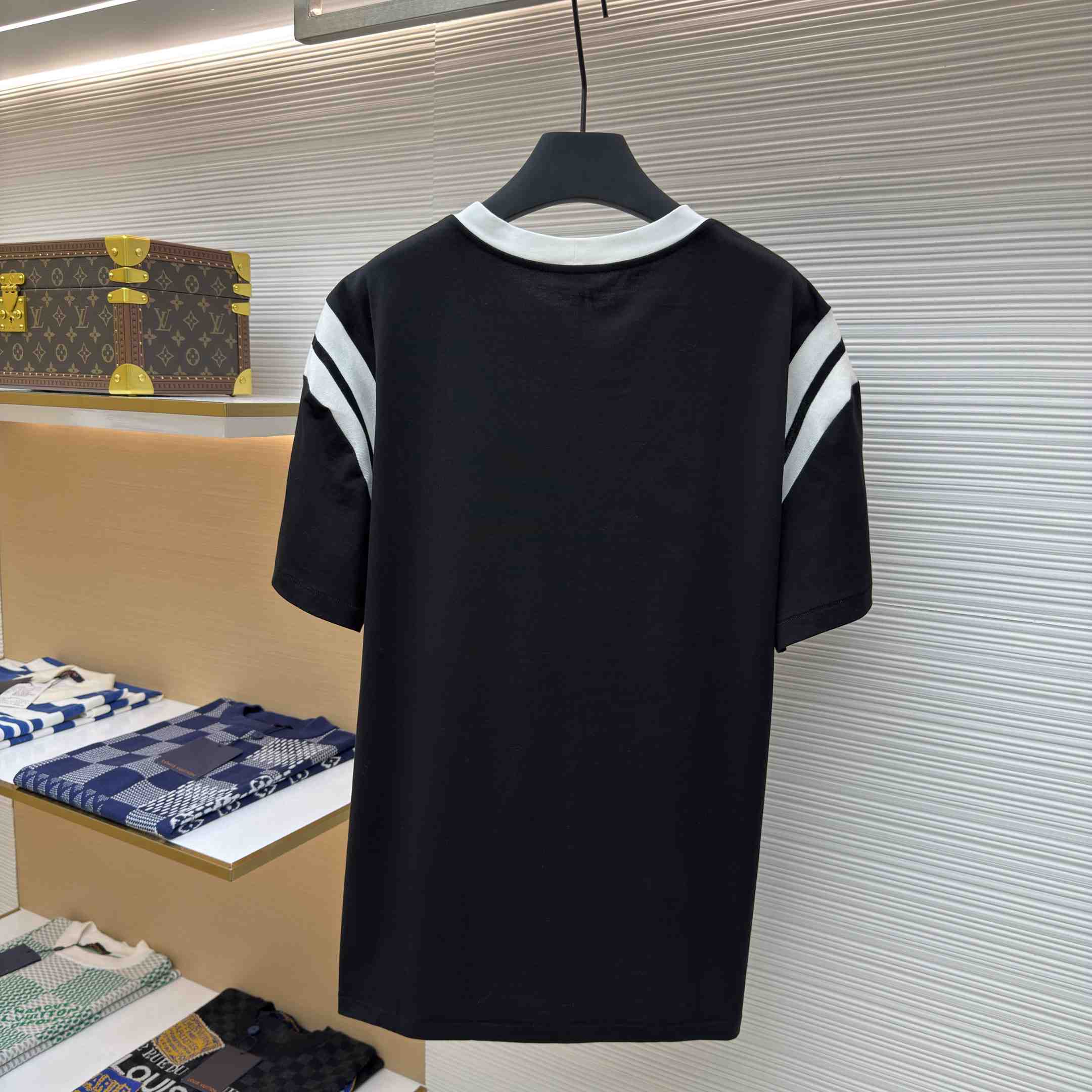 Celine Triomphe Regular T-shirt In Cotton Jersey - EUR FASHION