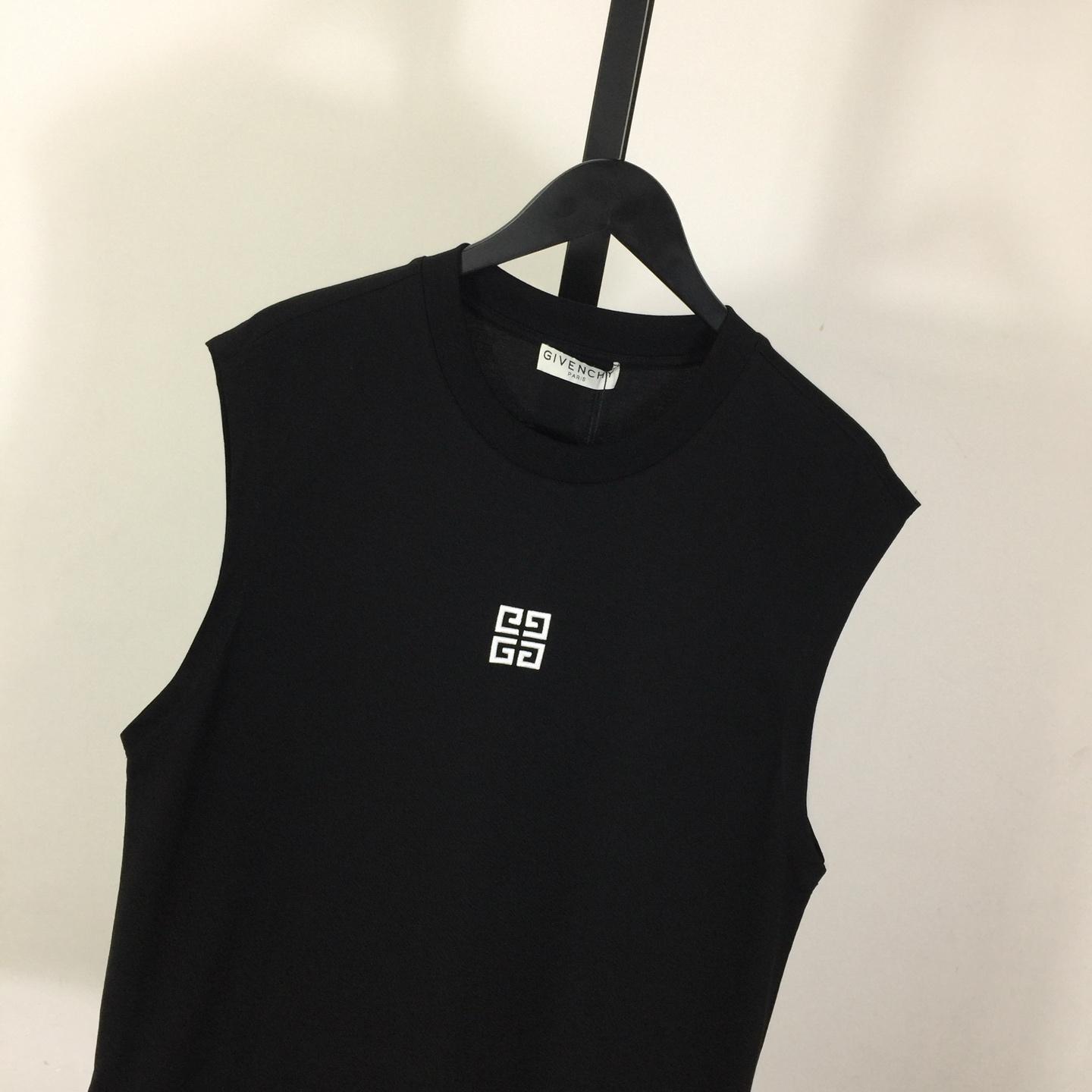 Givenchy Logo Tank Top - EUR FASHION