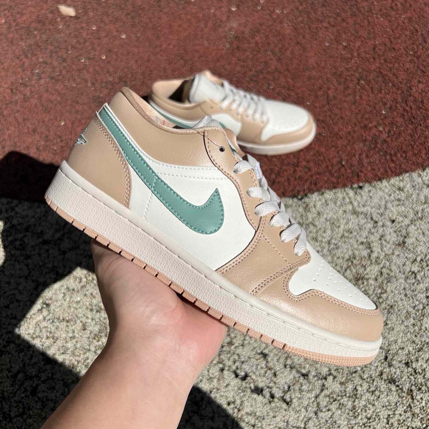 Jordan Air Jordan 1 Low    DC0774-130 - EUR FASHION