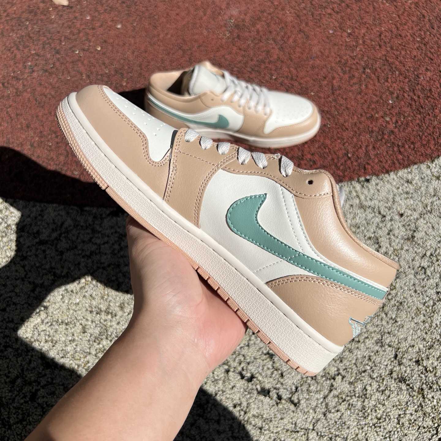 Jordan Air Jordan 1 Low    DC0774-130 - EUR FASHION