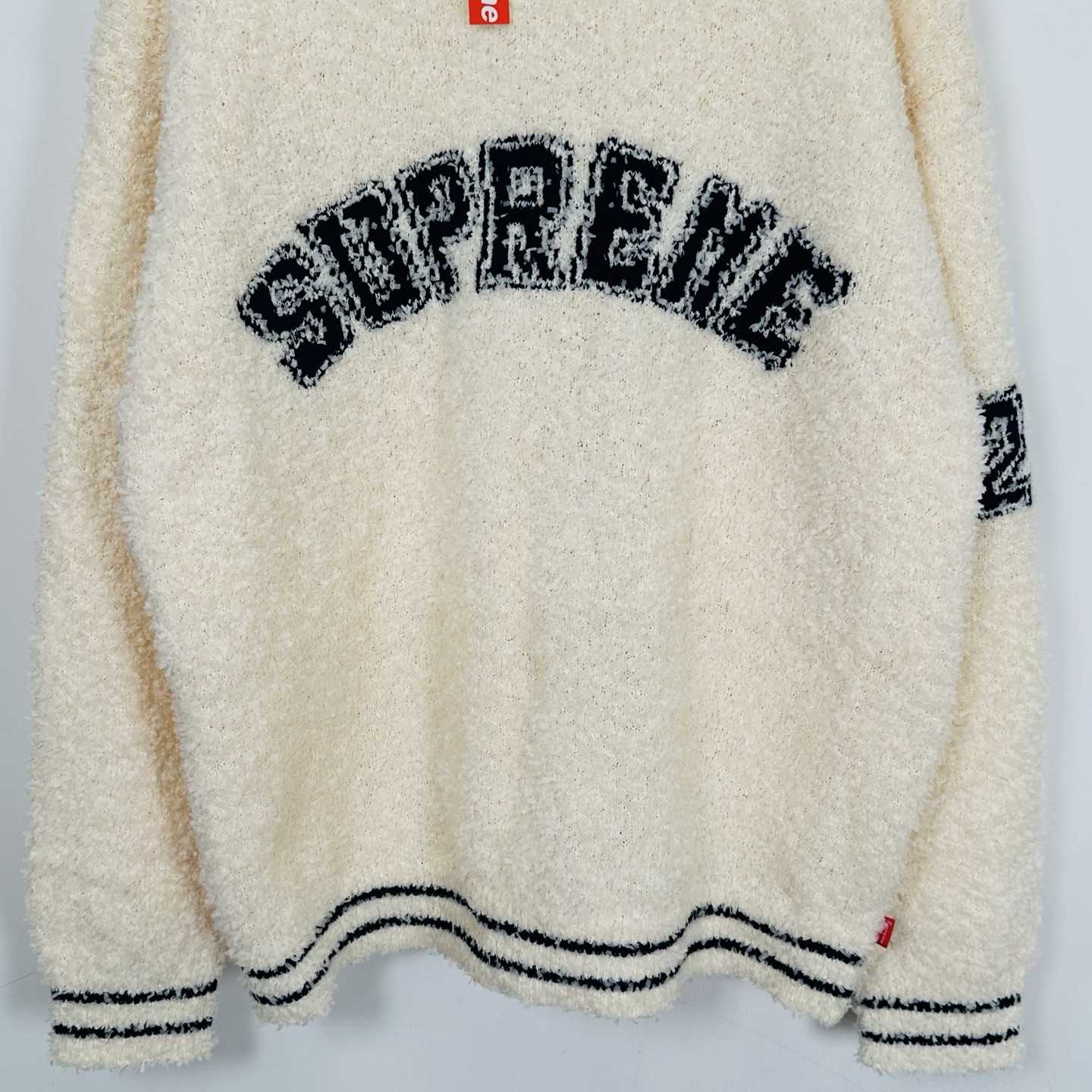 Supreme Textured Arc Sweater - EUR FASHION