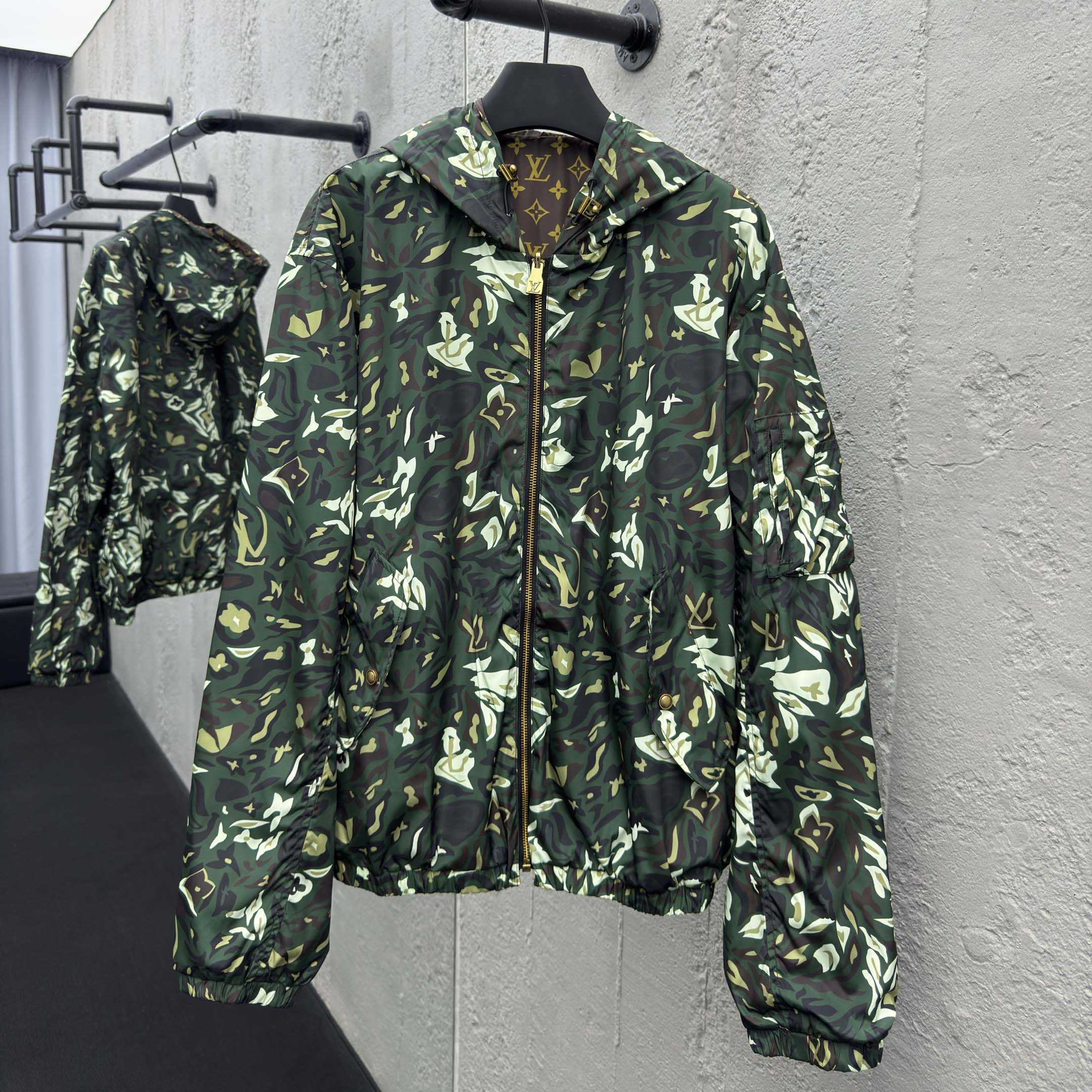  - EUR FASHION