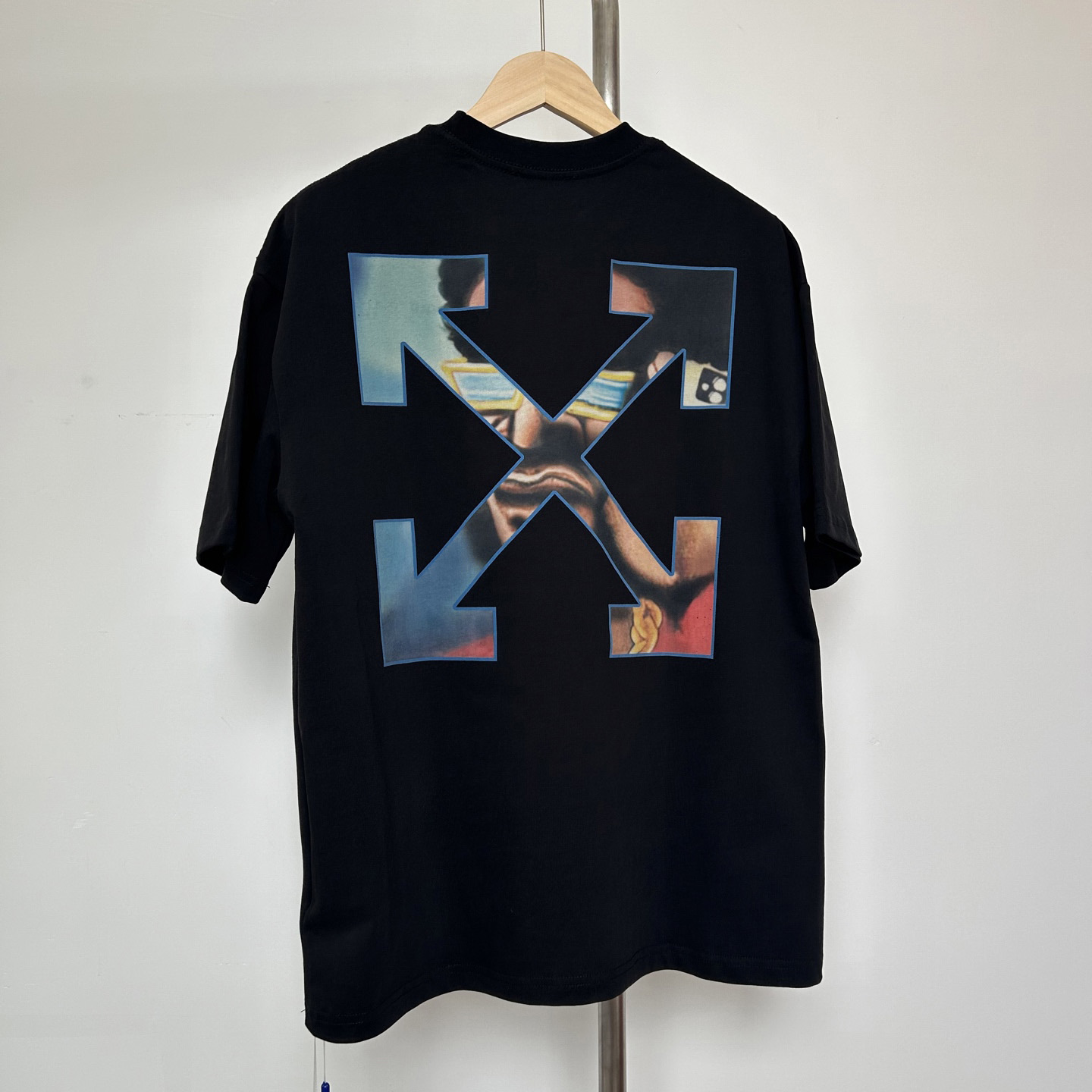 Off-White Black Barber Arrow T-Shirt - EUR FASHION